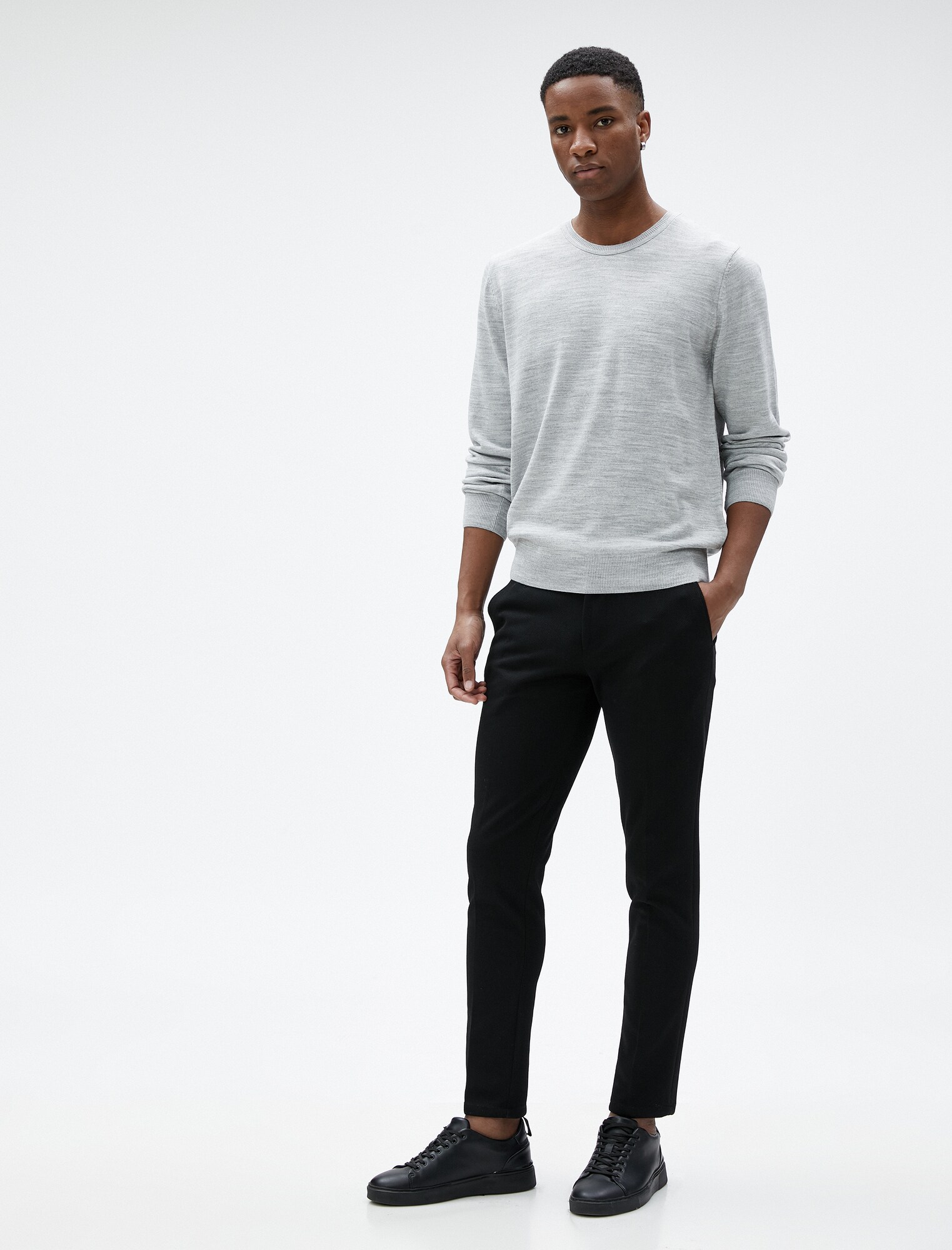 Thumbnail - Pullover