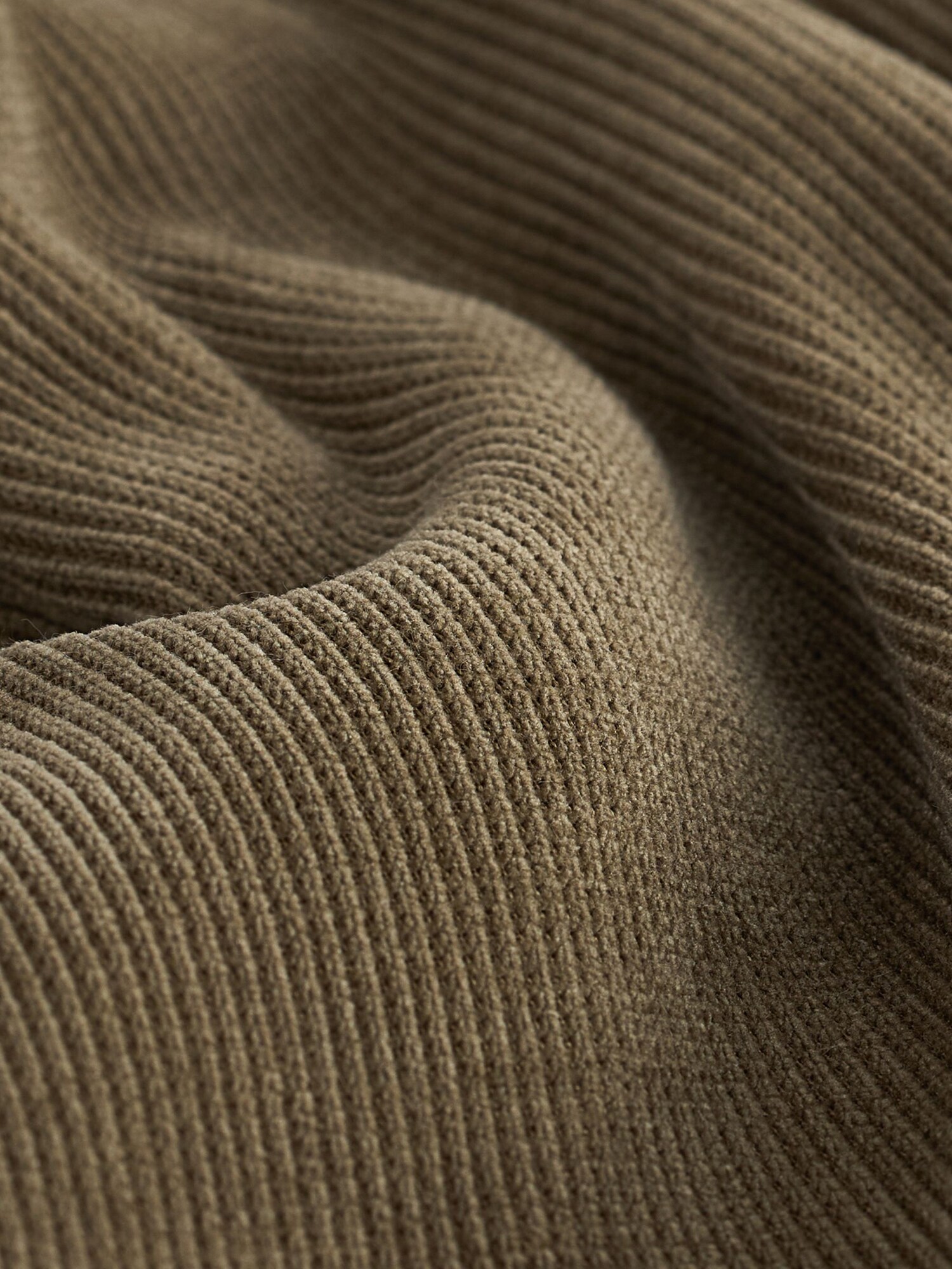 Thumbnail - Next Hose