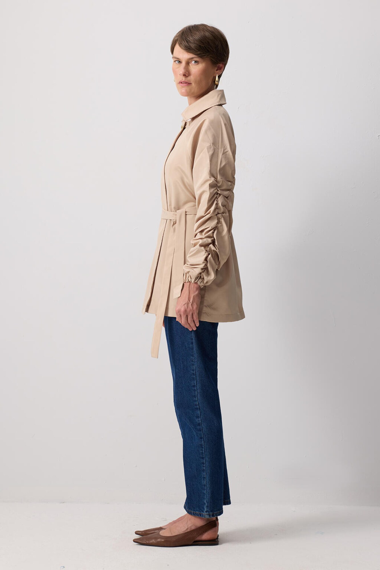 Thumbnail - Touche Prive Mantel