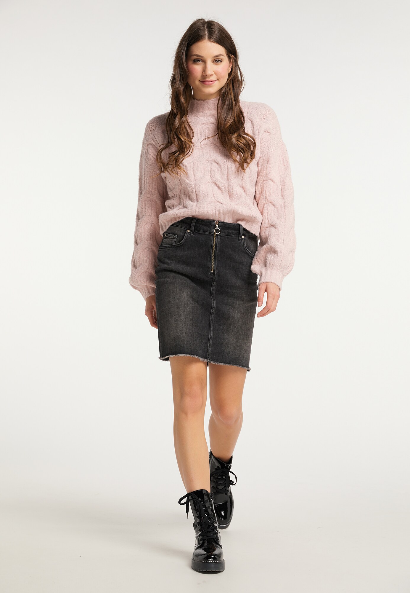 Thumbnail - MYMO Pullover