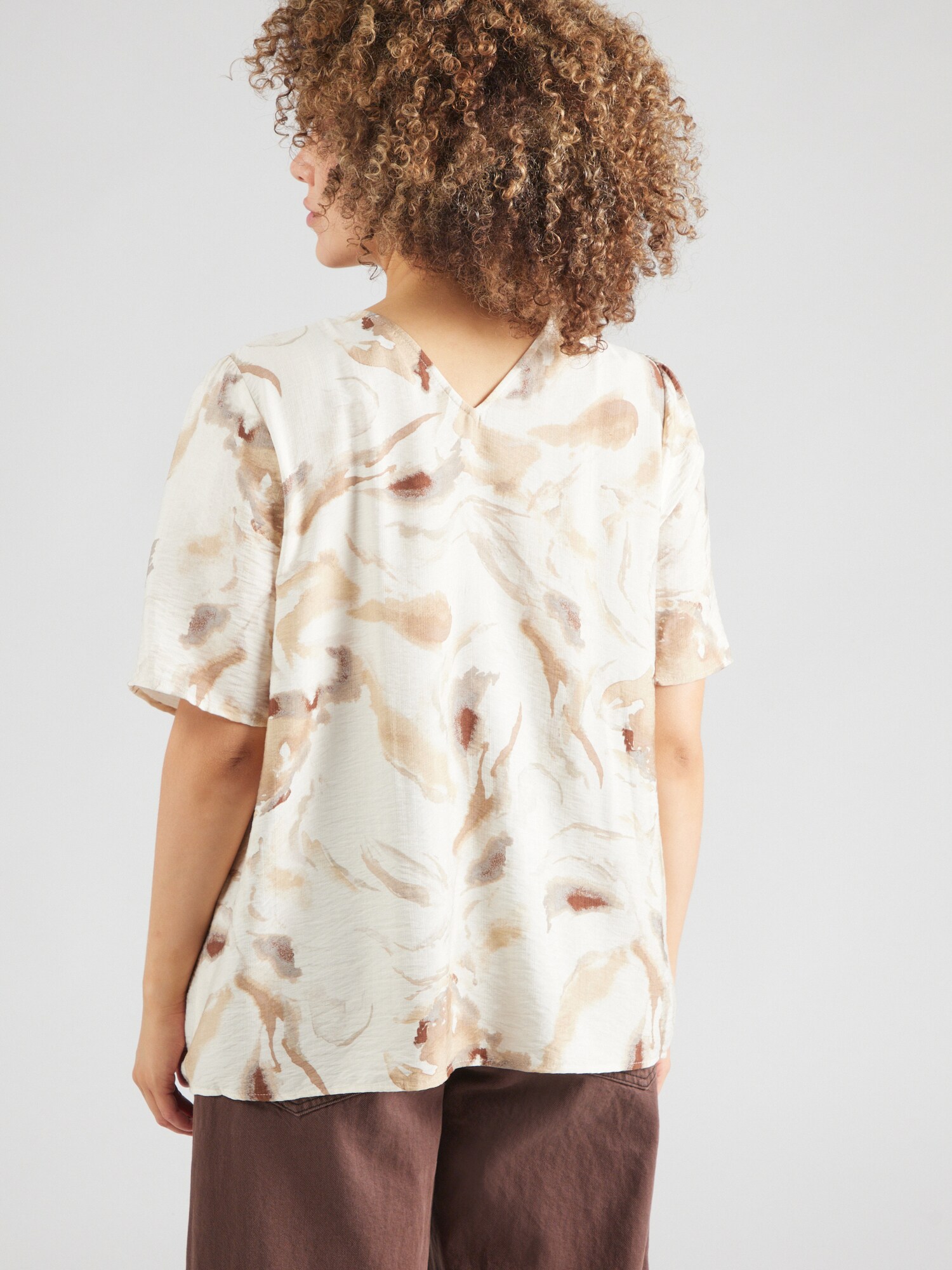 Vero Moda Curve Blúzka 'VMCCille' nebielená / svetlobéžová / hnedá / biela (obrázok 3)