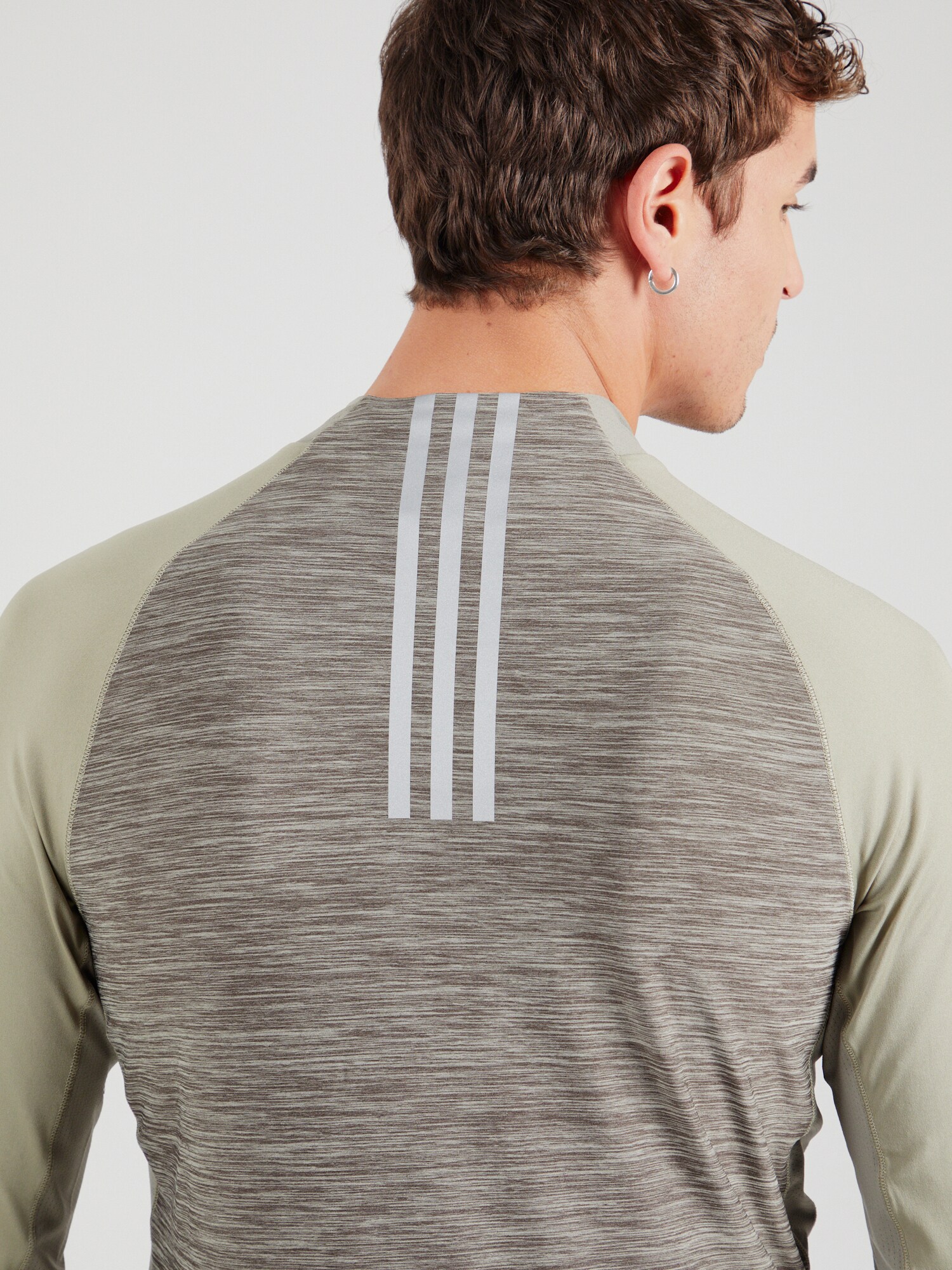 ADIDAS PERFORMANCE Funkčné tričko 'GYM+' olivová / pastelovo zelená / biela (obrázok 5)