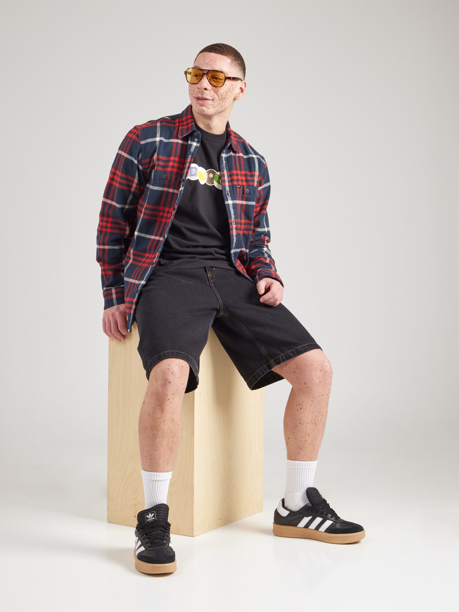 Volcom Póló 'SETH CONBOY'  sárga / narancs / piros / fekete termék 2. képe