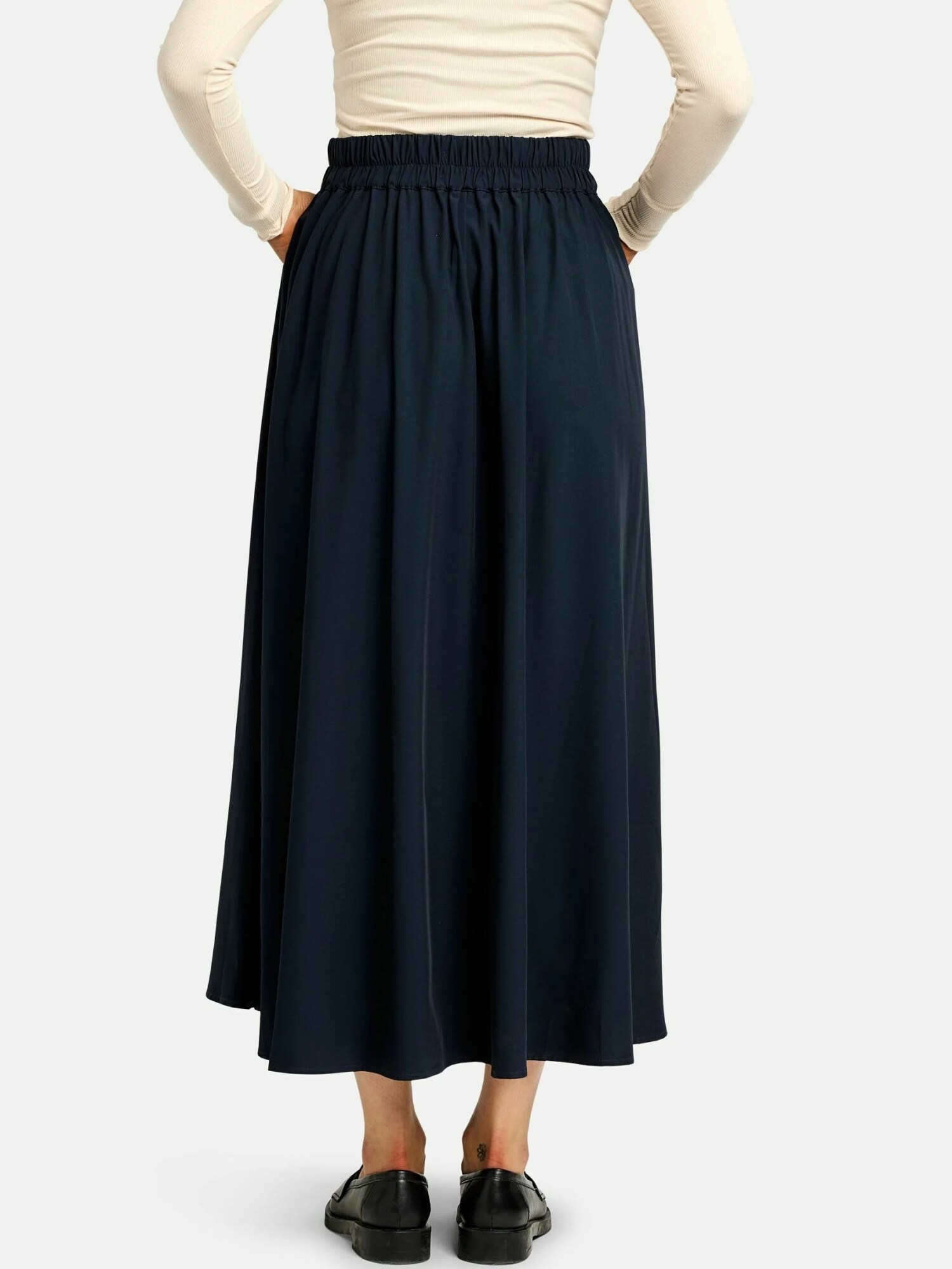 Liberte Essentiel Falda ' FREDE ' navy