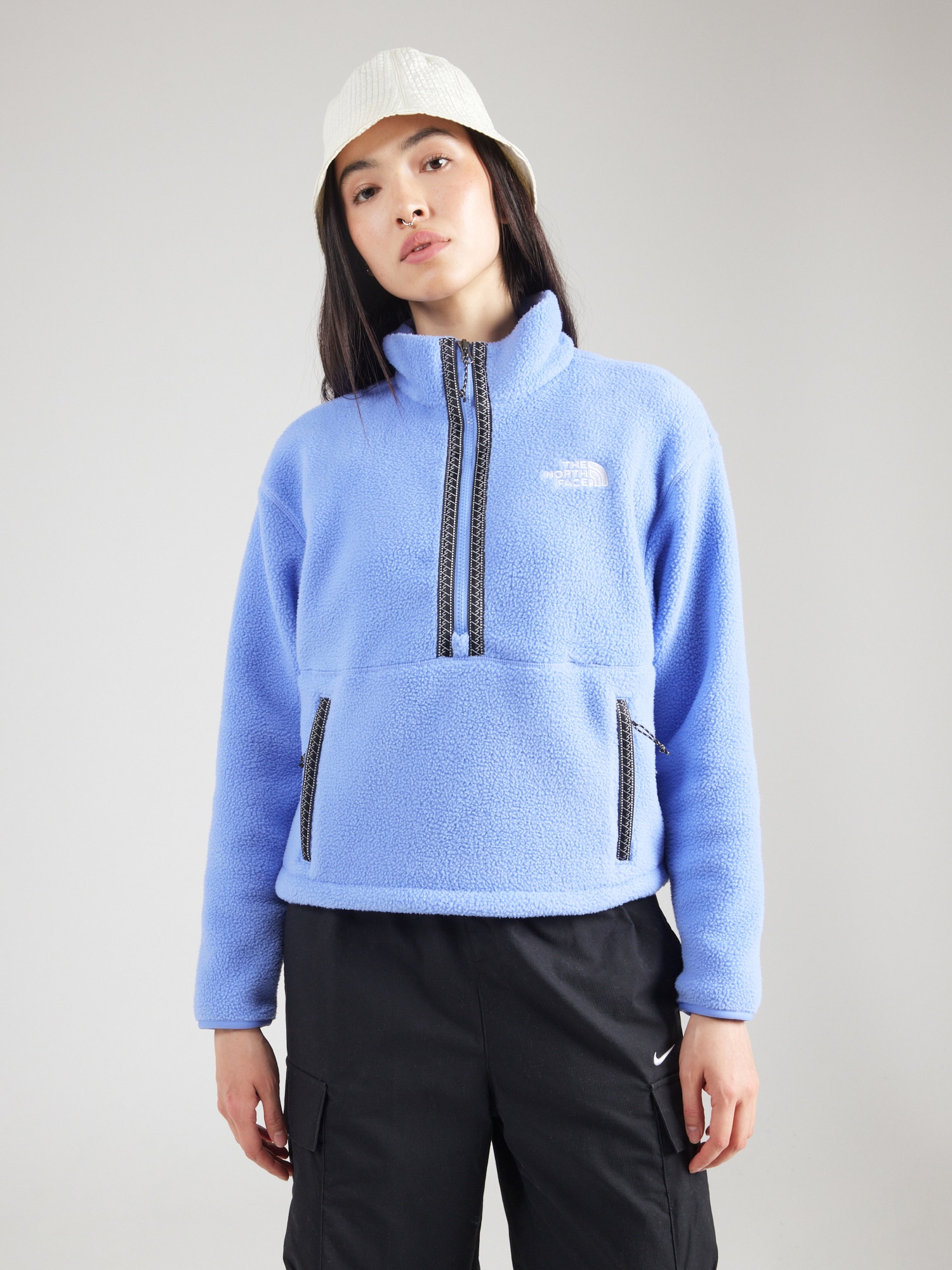 THE NORTH FACE Pulóver 'Fleeski'  világoskék / fekete / fehér termék 2. képe