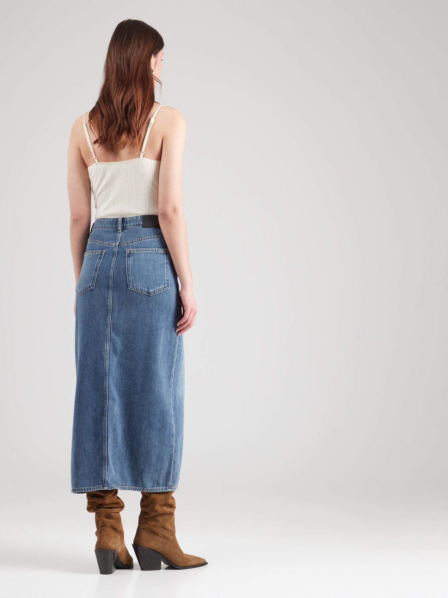Monki Sukňa modrá denim (obrázok 3)