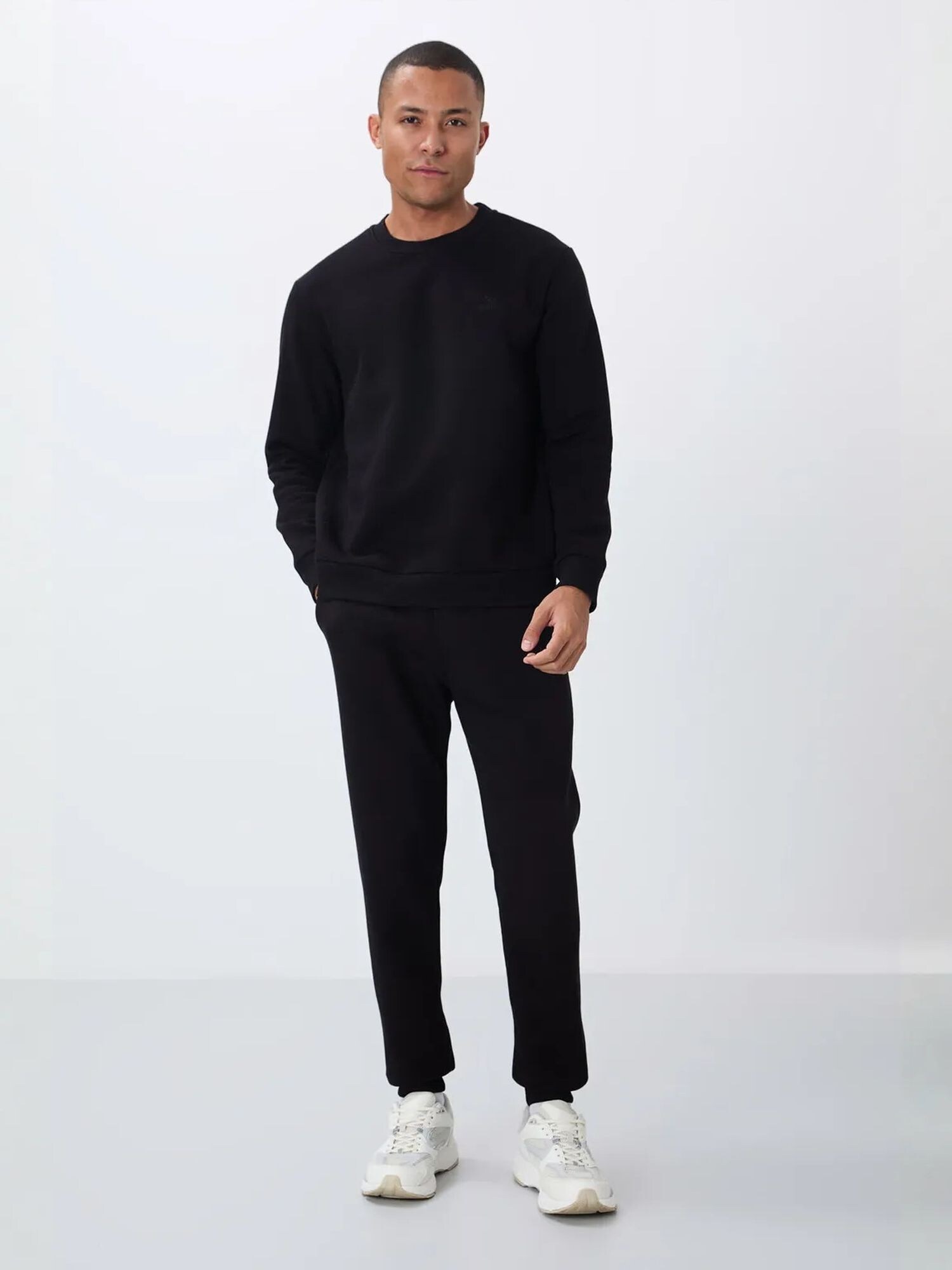 Tommy Life Jogging komplet crna