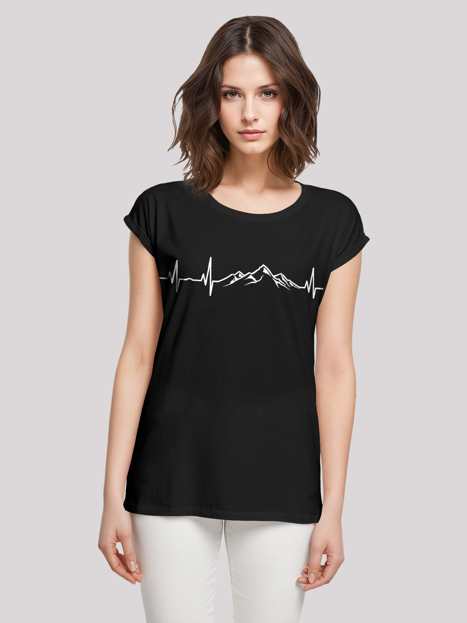 Thumbnail - T-Shirt 'Mountain Heartbeat'