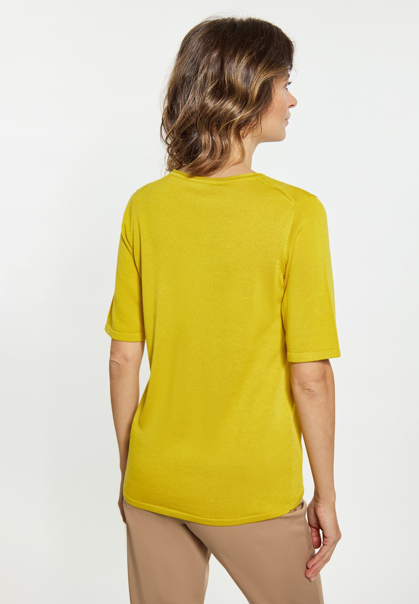 Thumbnail - Usha Pullover
