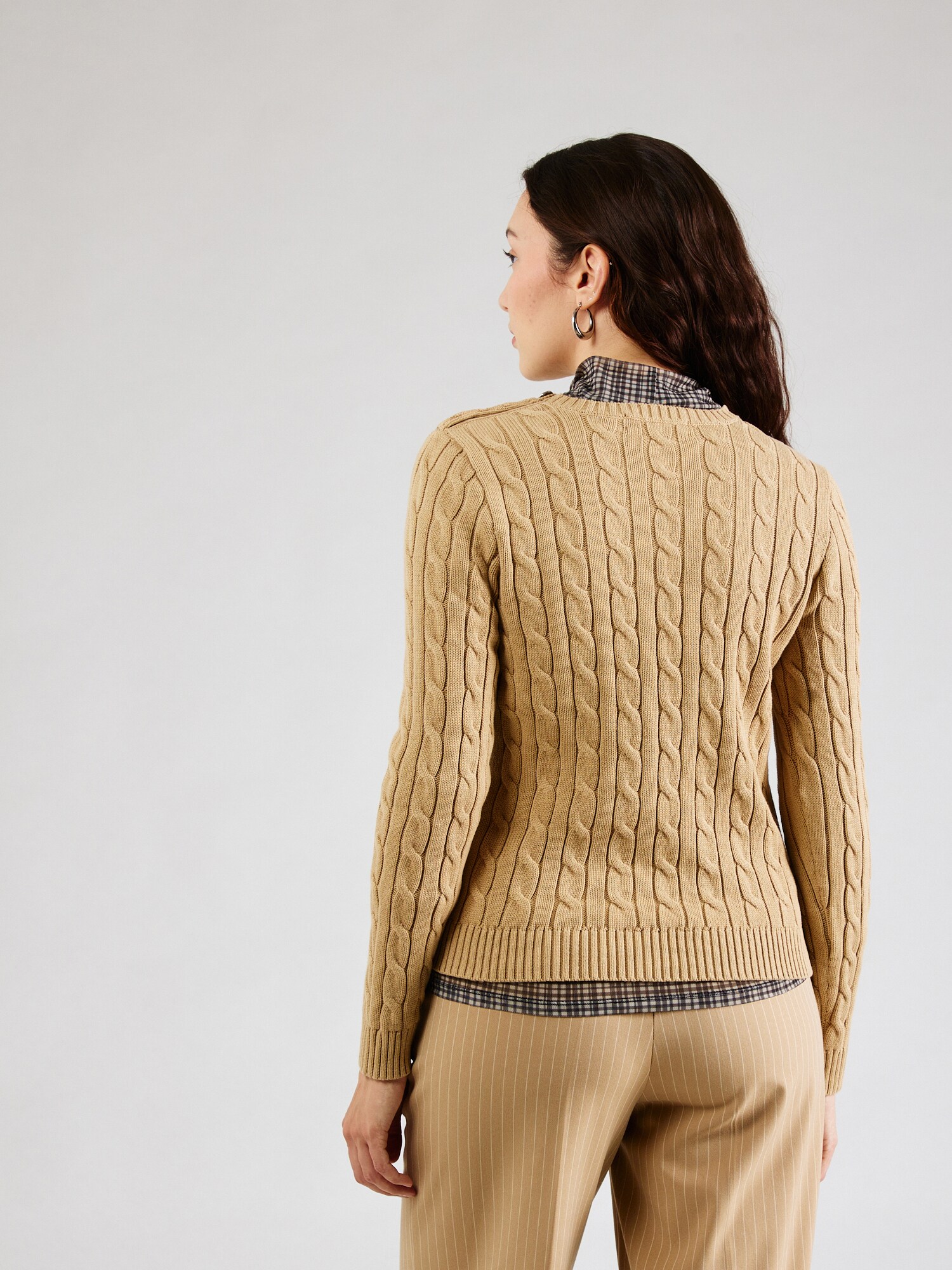 Thumbnail - Pullover