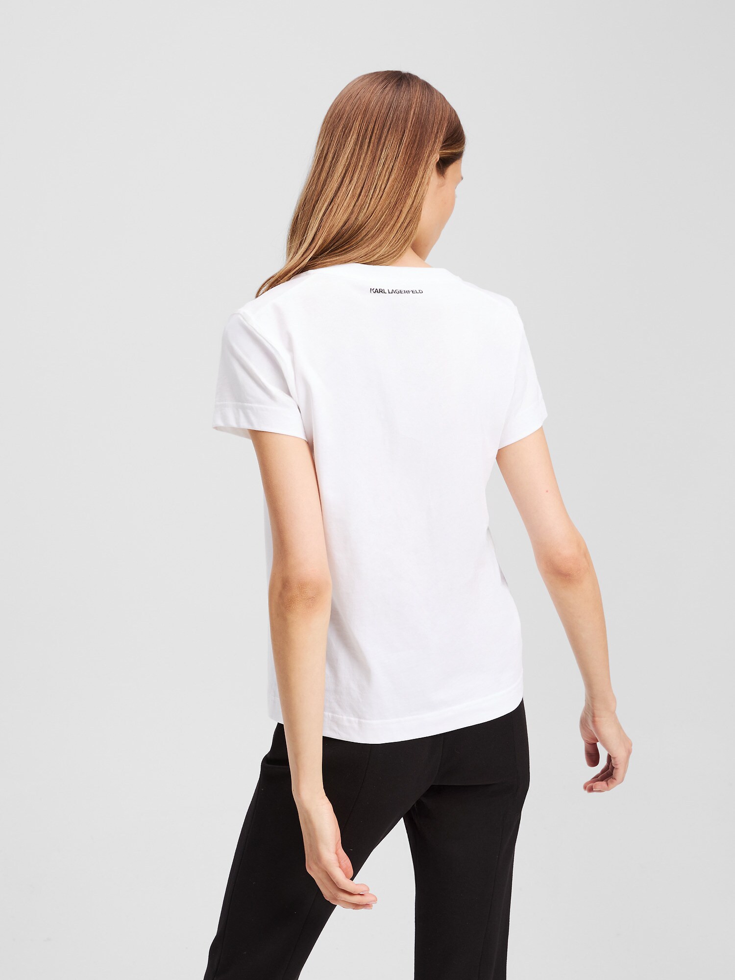 Thumbnail - T-Shirt
