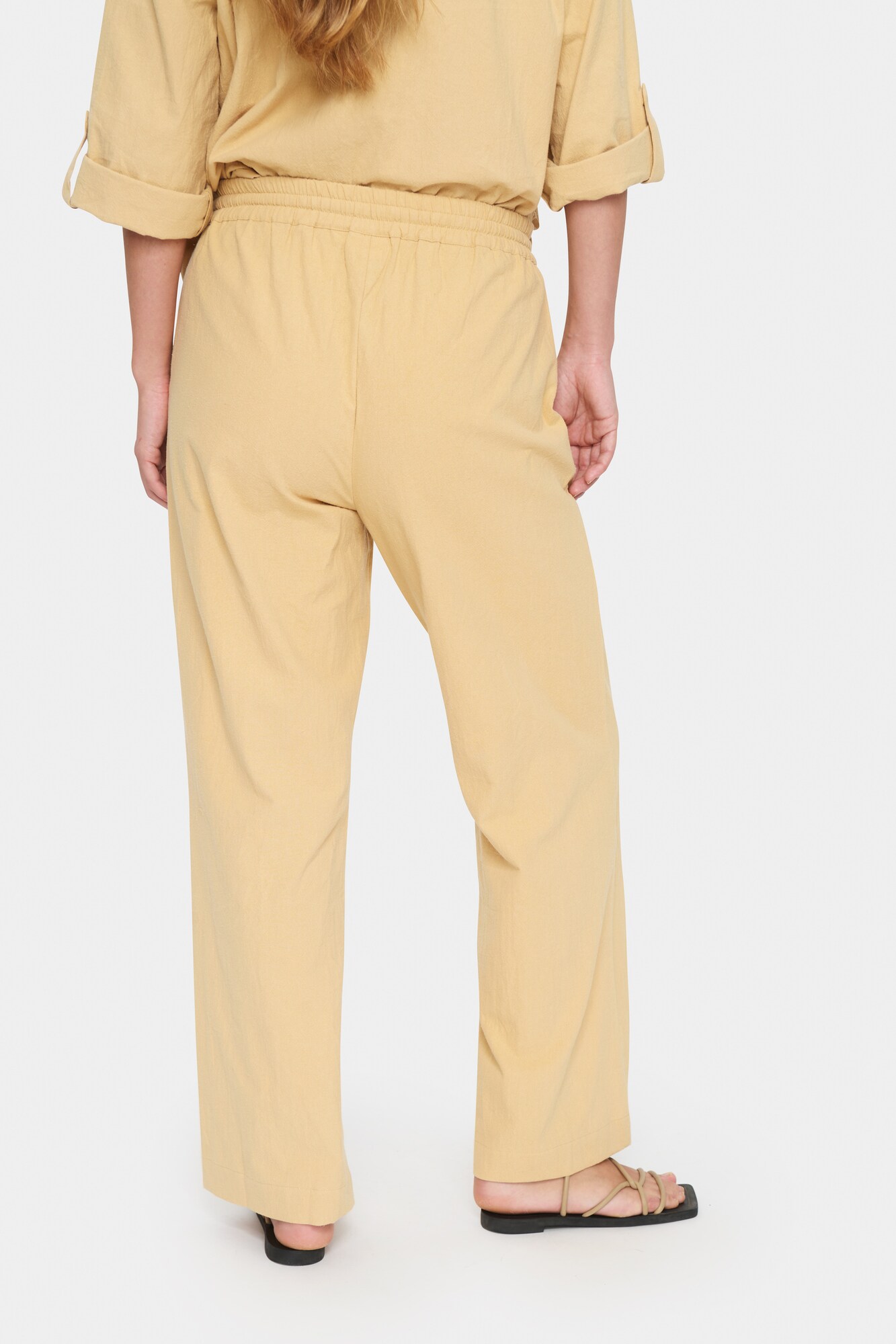 Thumbnail - SAINT TROPEZ Hose Zalinda