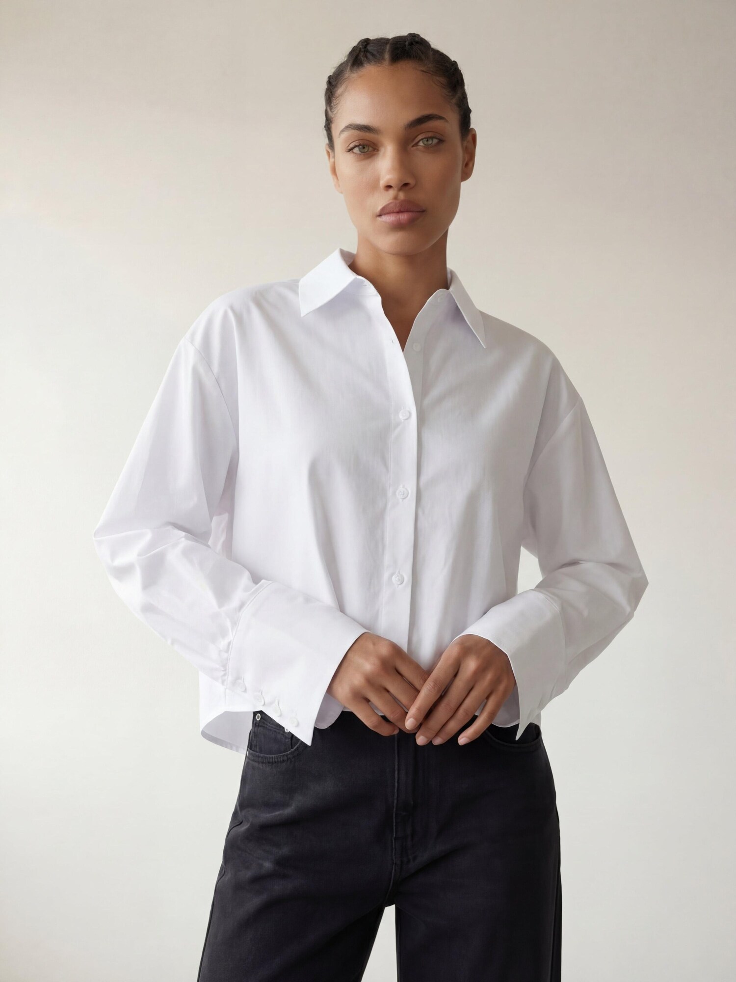 ARMIE Bluza 'The Emma Cropped Shirt' bijela