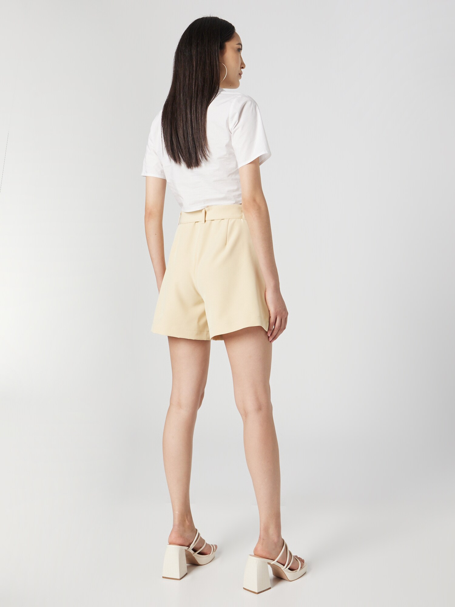 Thumbnail - Katy Perry exclusive for ABOUT YOU Shorts Nina