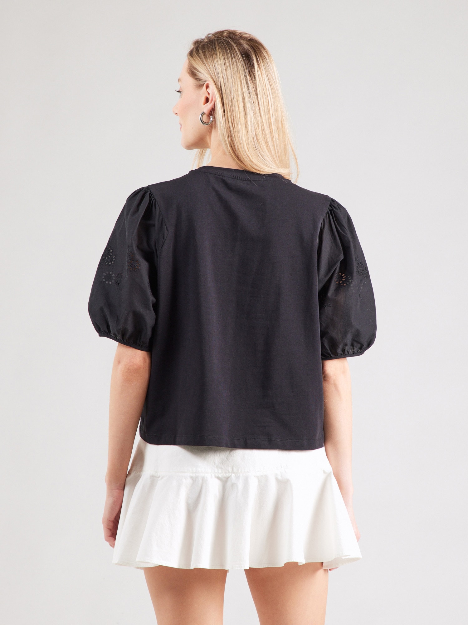 Thumbnail - T-Shirt 'Cebrina'