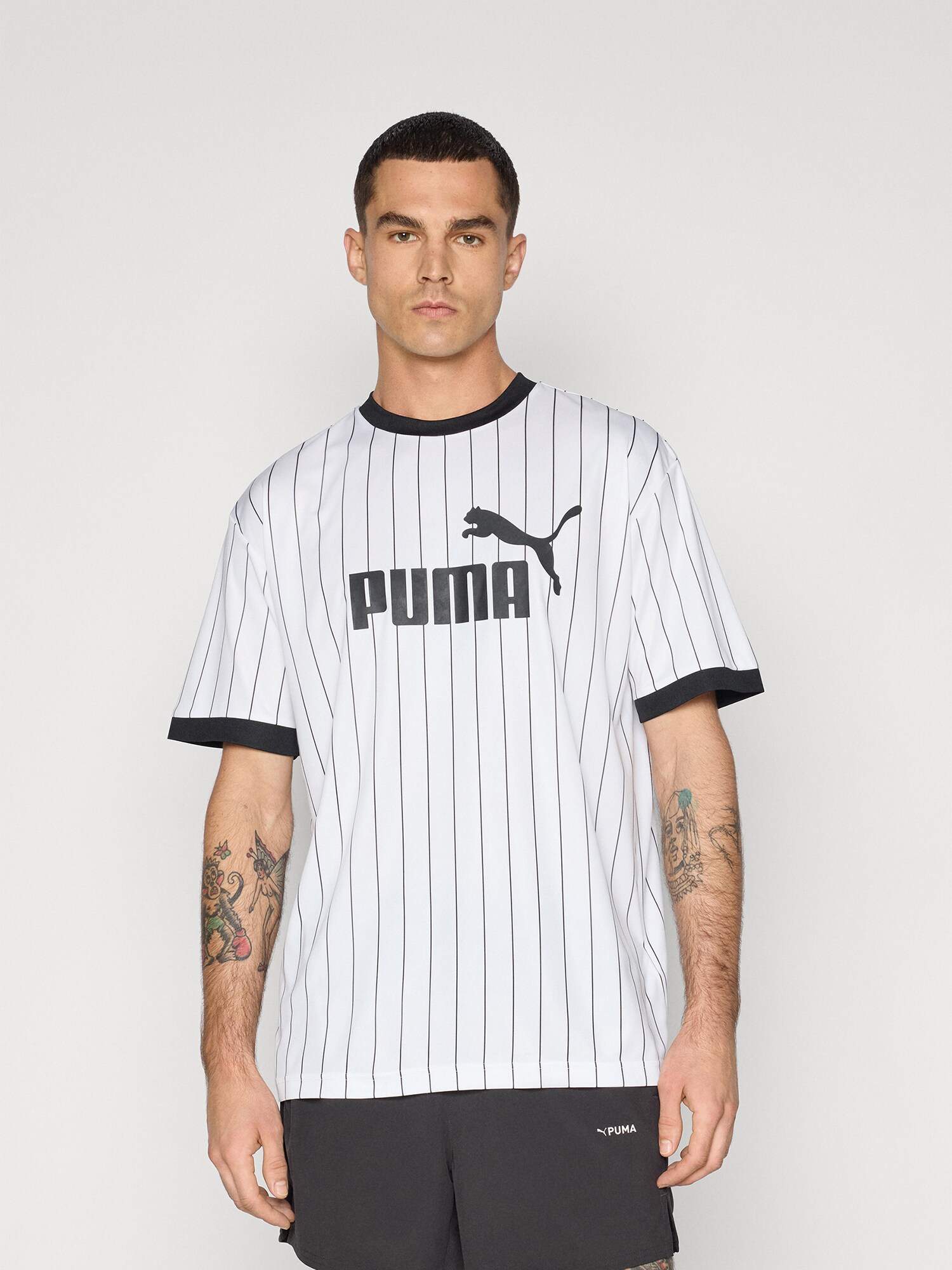 PUMA Funkčné tričko 'Essentials' čierna / šedobiela (obrázok 3)