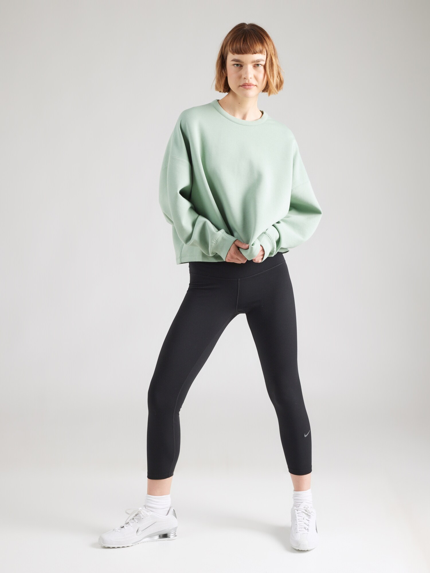 NIKE Camiseta deportiva '24.7' menta – imagen 3