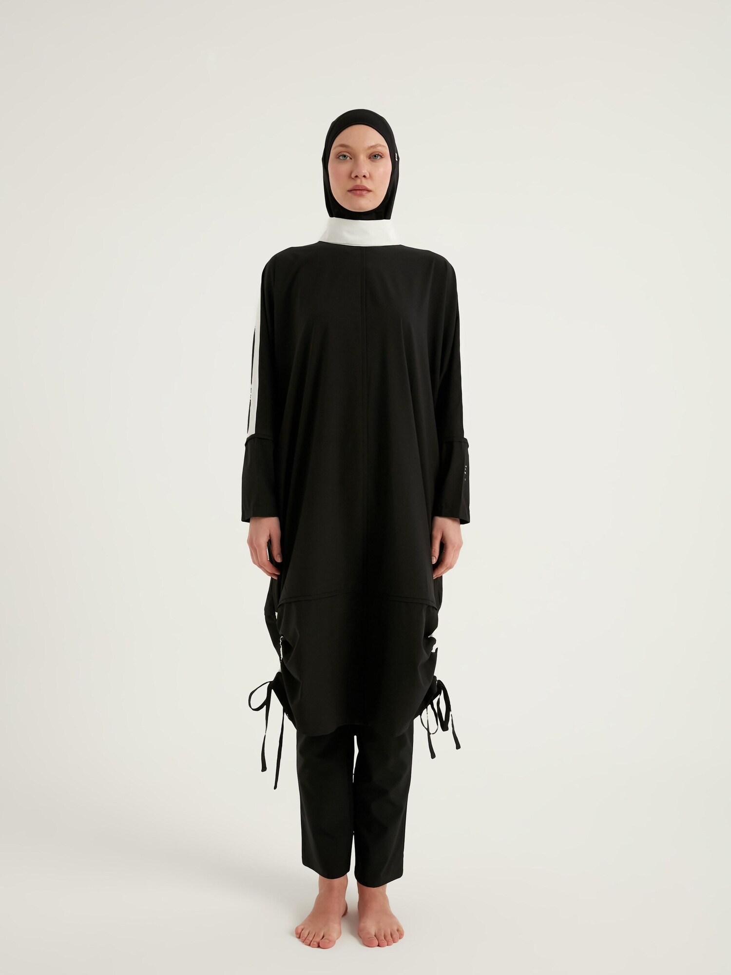 MARINA Bañador 'Modest Marina M2521-3'  negro