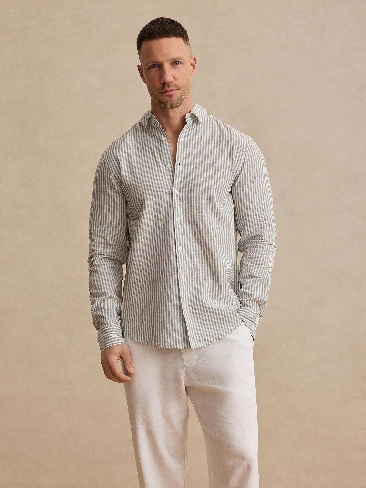 DAN FOX APPAREL Ing 'René'  olíva / fehér termék 2. képe