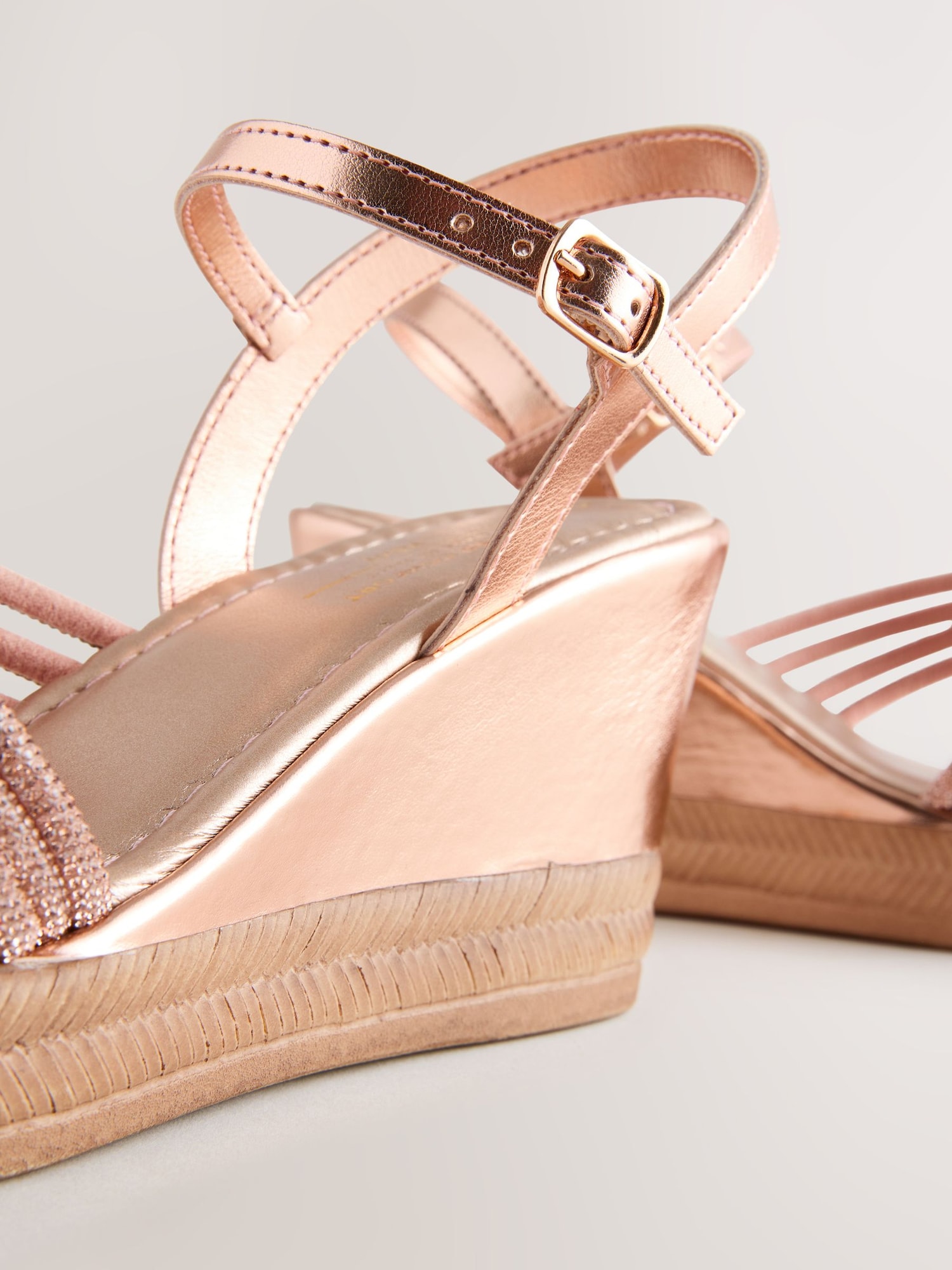 Thumbnail - Next Riemensandale