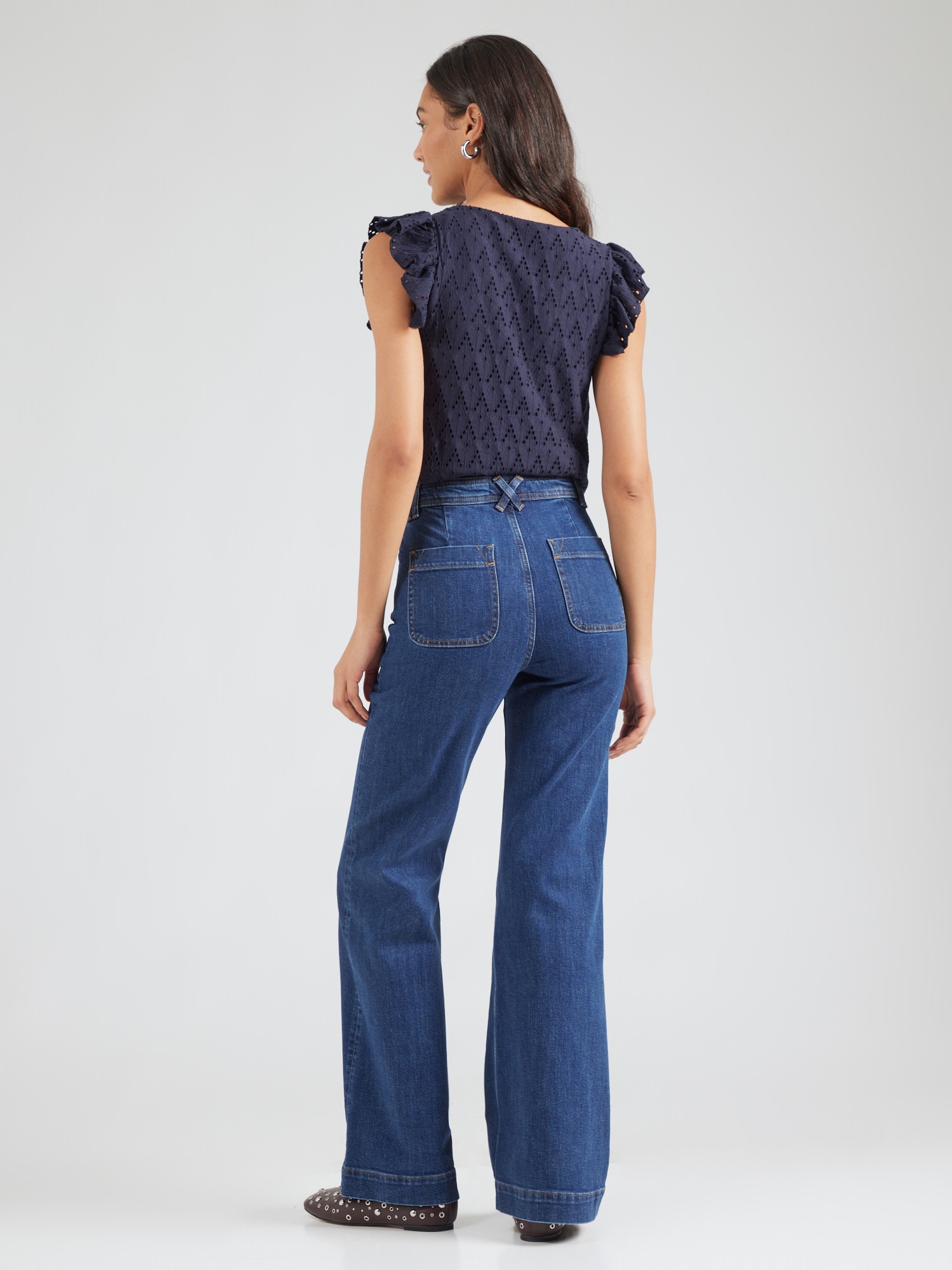 Thumbnail - Jeans