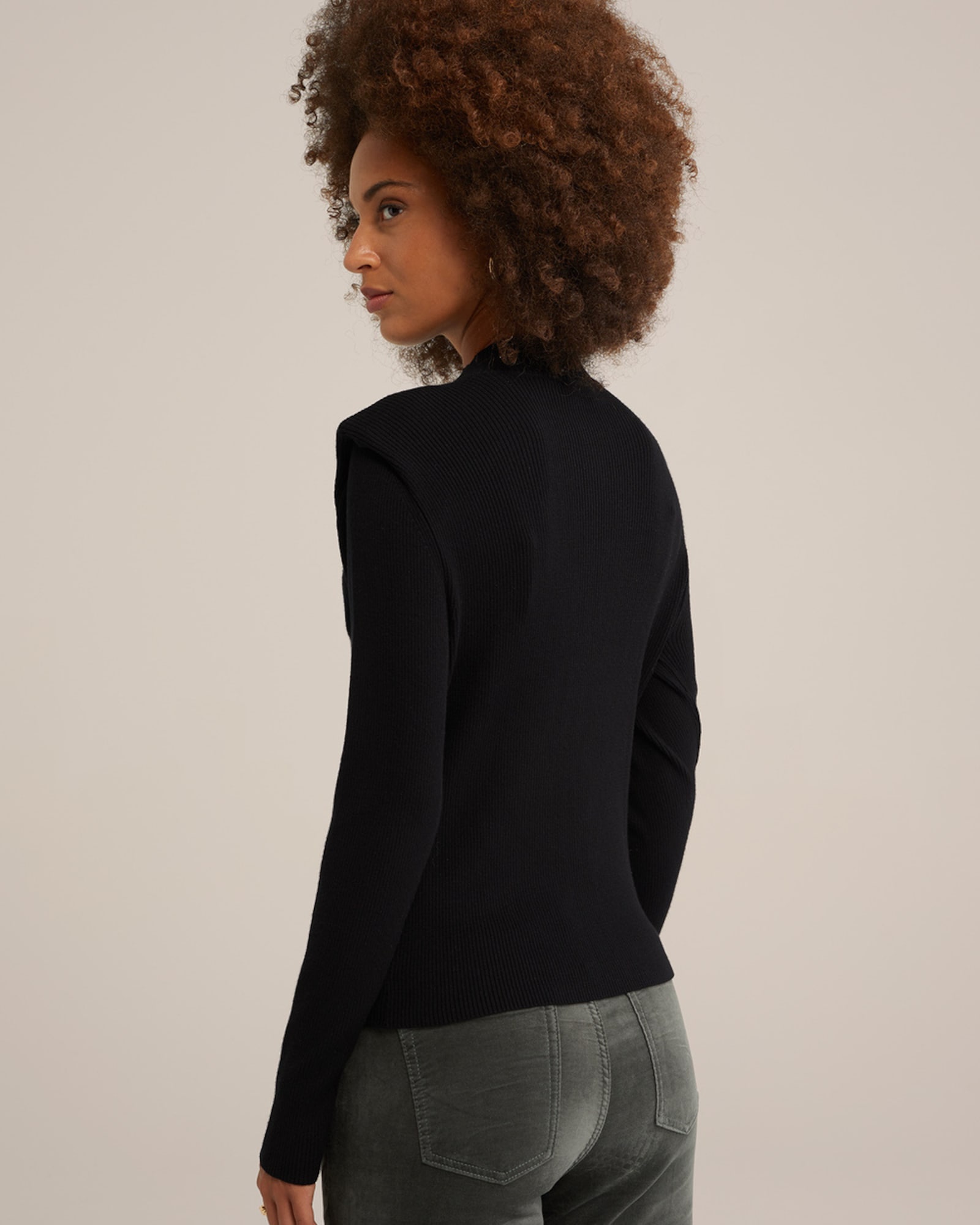 Thumbnail - Pullover