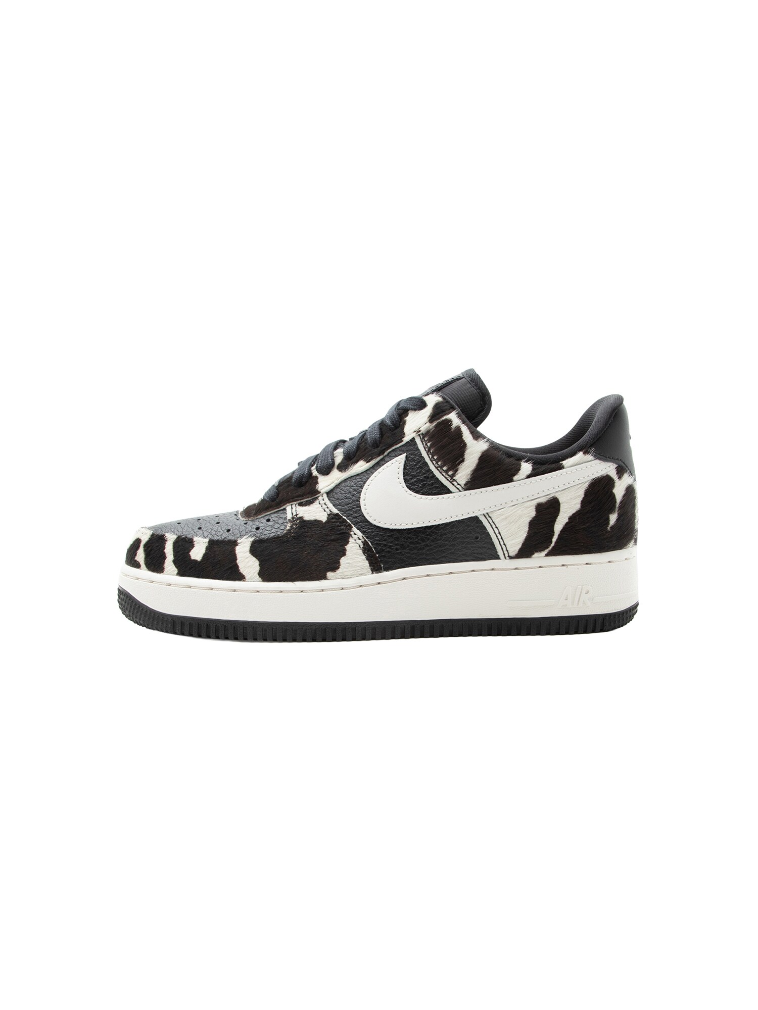 Nike Sportswear Niske tenisice 'AIR FORCE 1 '07''  crna / bijela