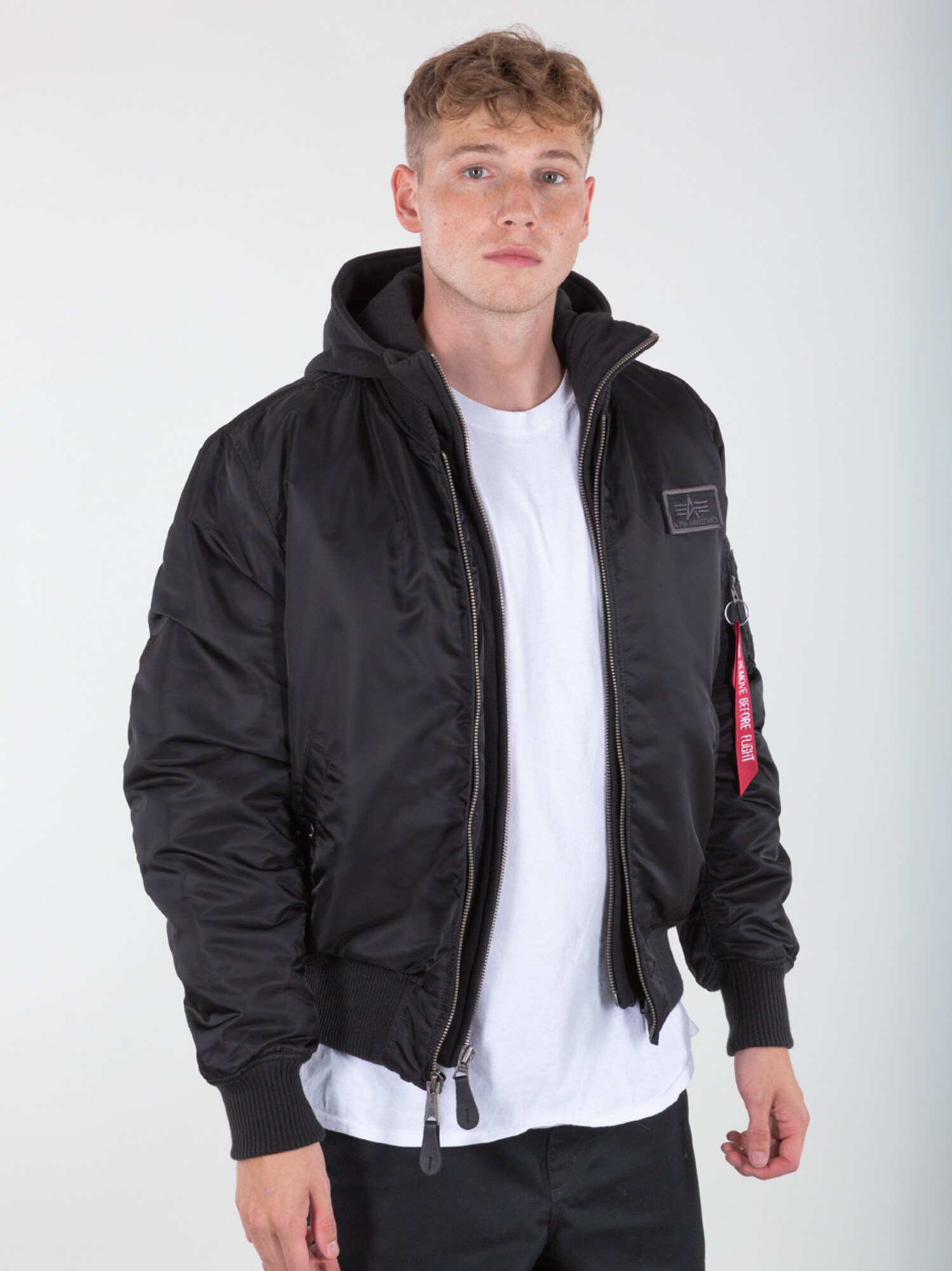 ALPHA INDUSTRIES Átmeneti dzseki 'Ma-1 D-Tec'  fekete termék 2. képe