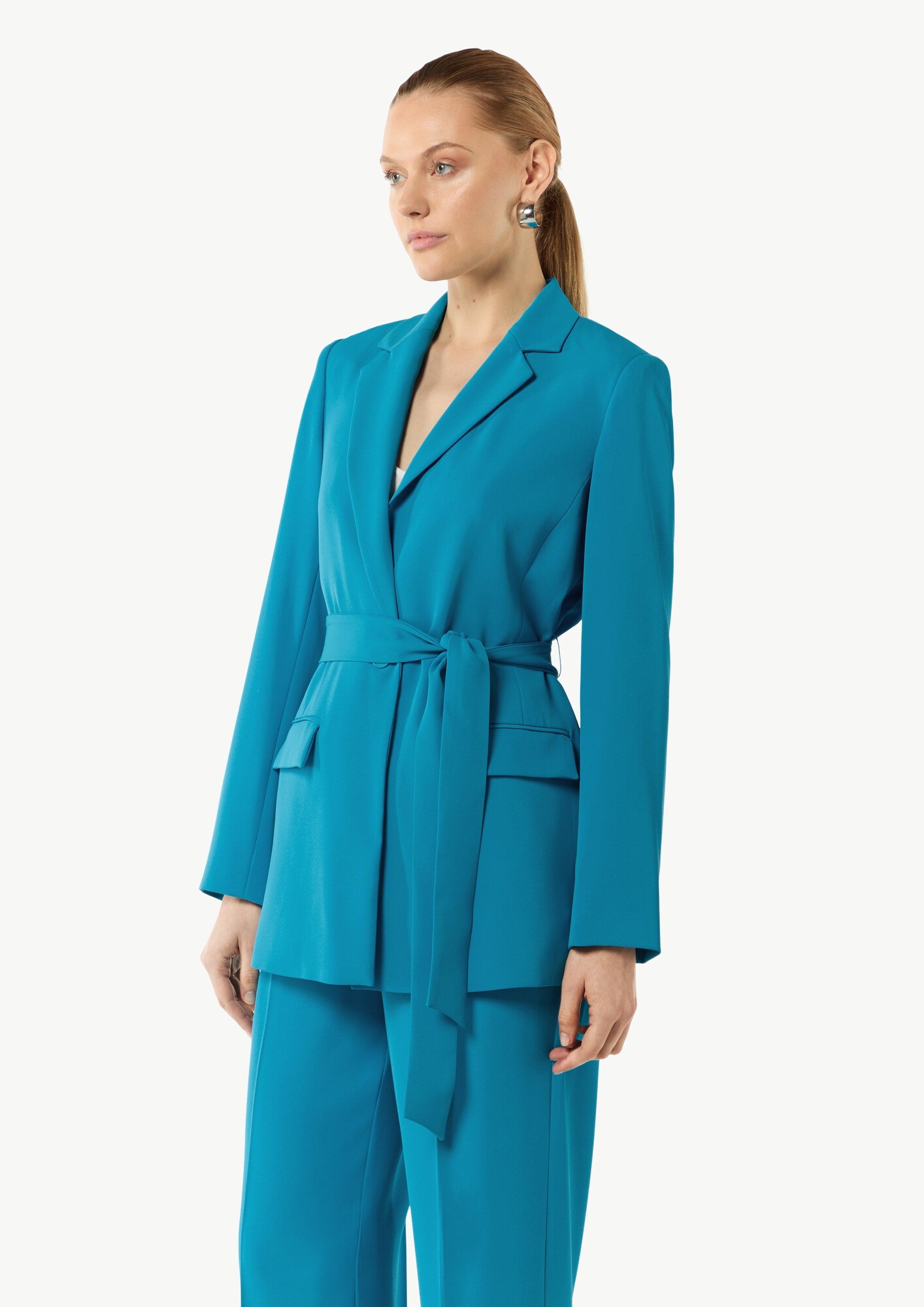 Thumbnail - Blazer