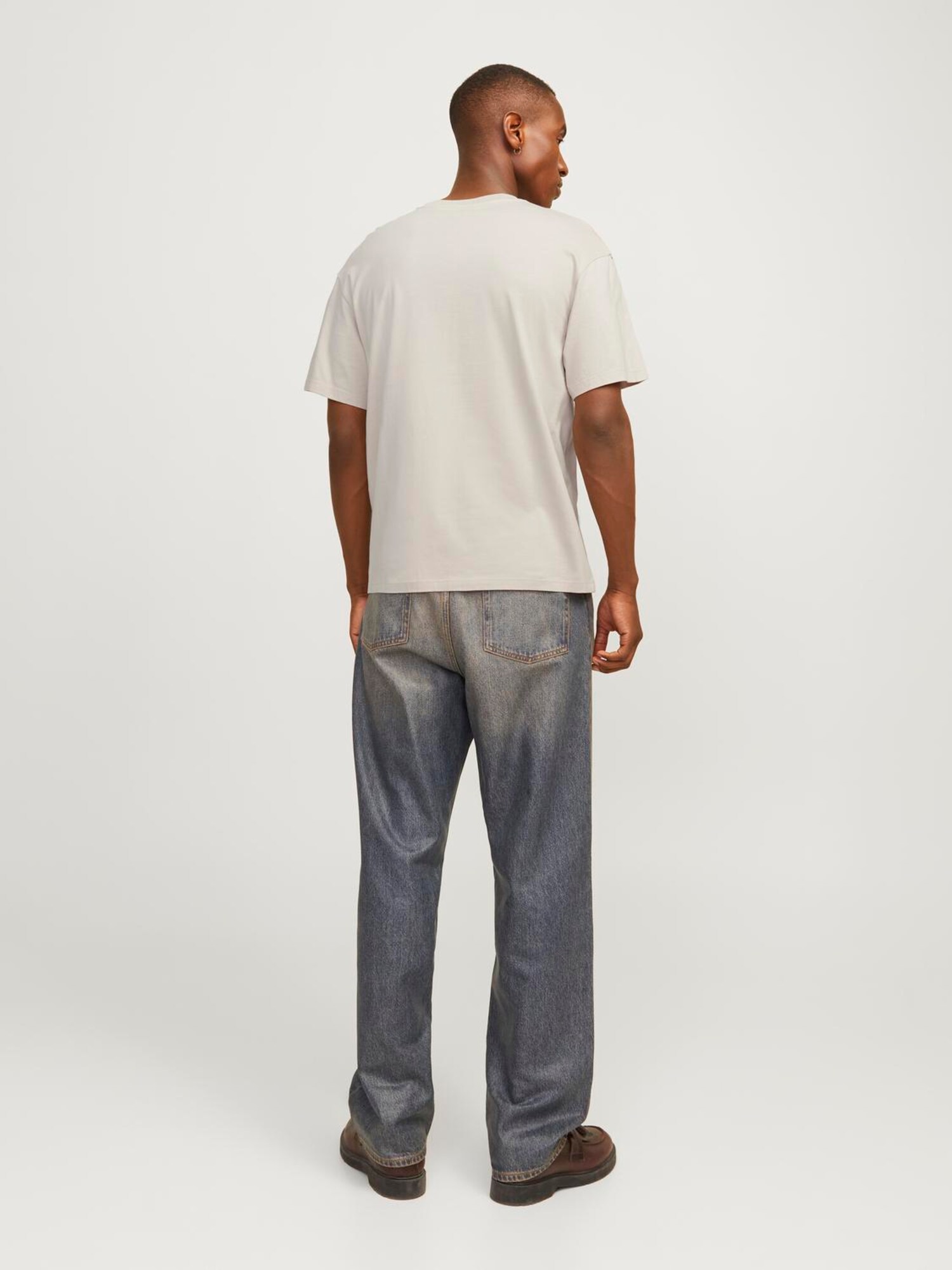JACK & JONES Póló 'JJELegacy'  gitt / fehér termék 2. képe