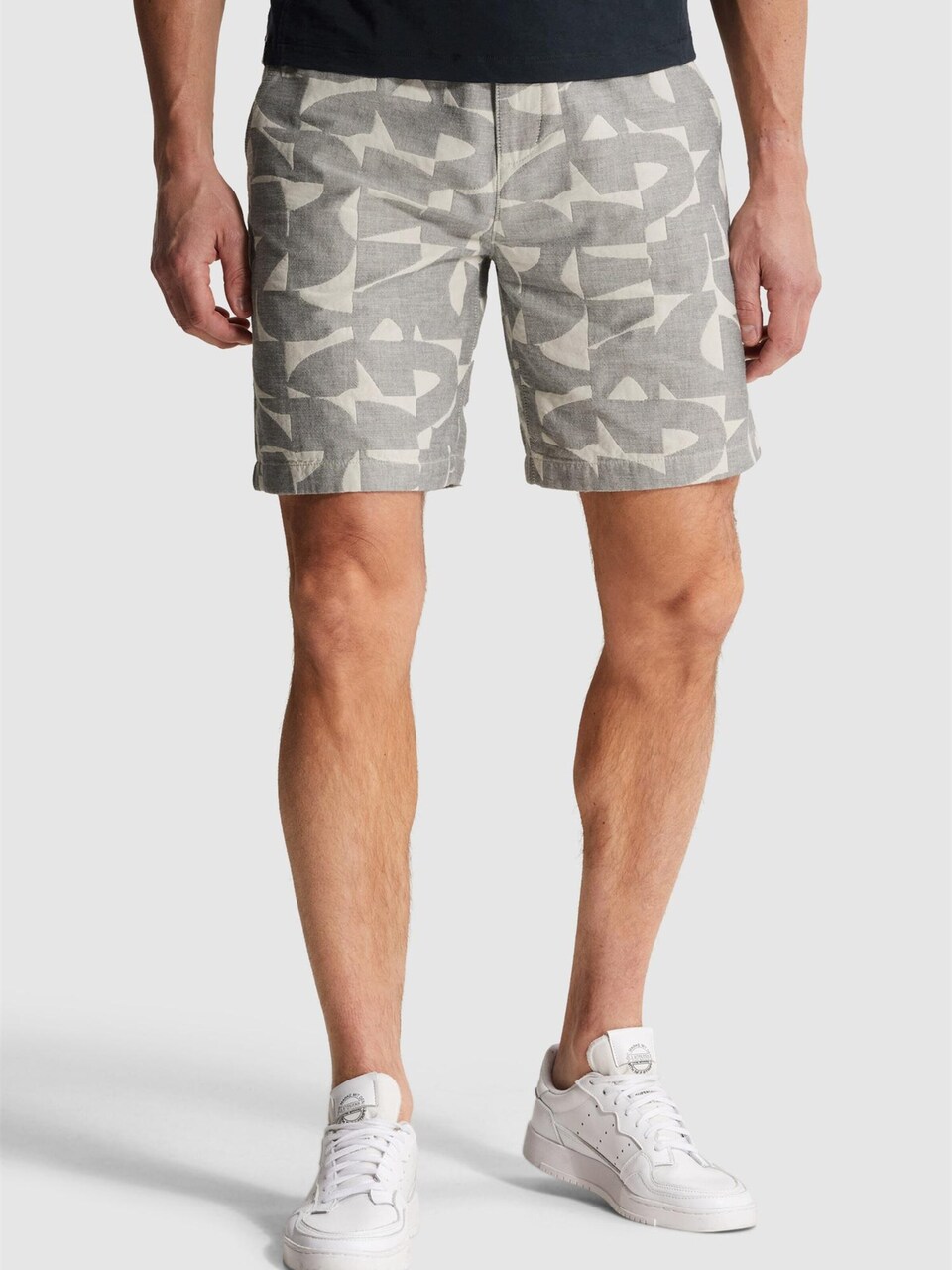 Byxa 'Relaxed fit shorts with allover textuur'