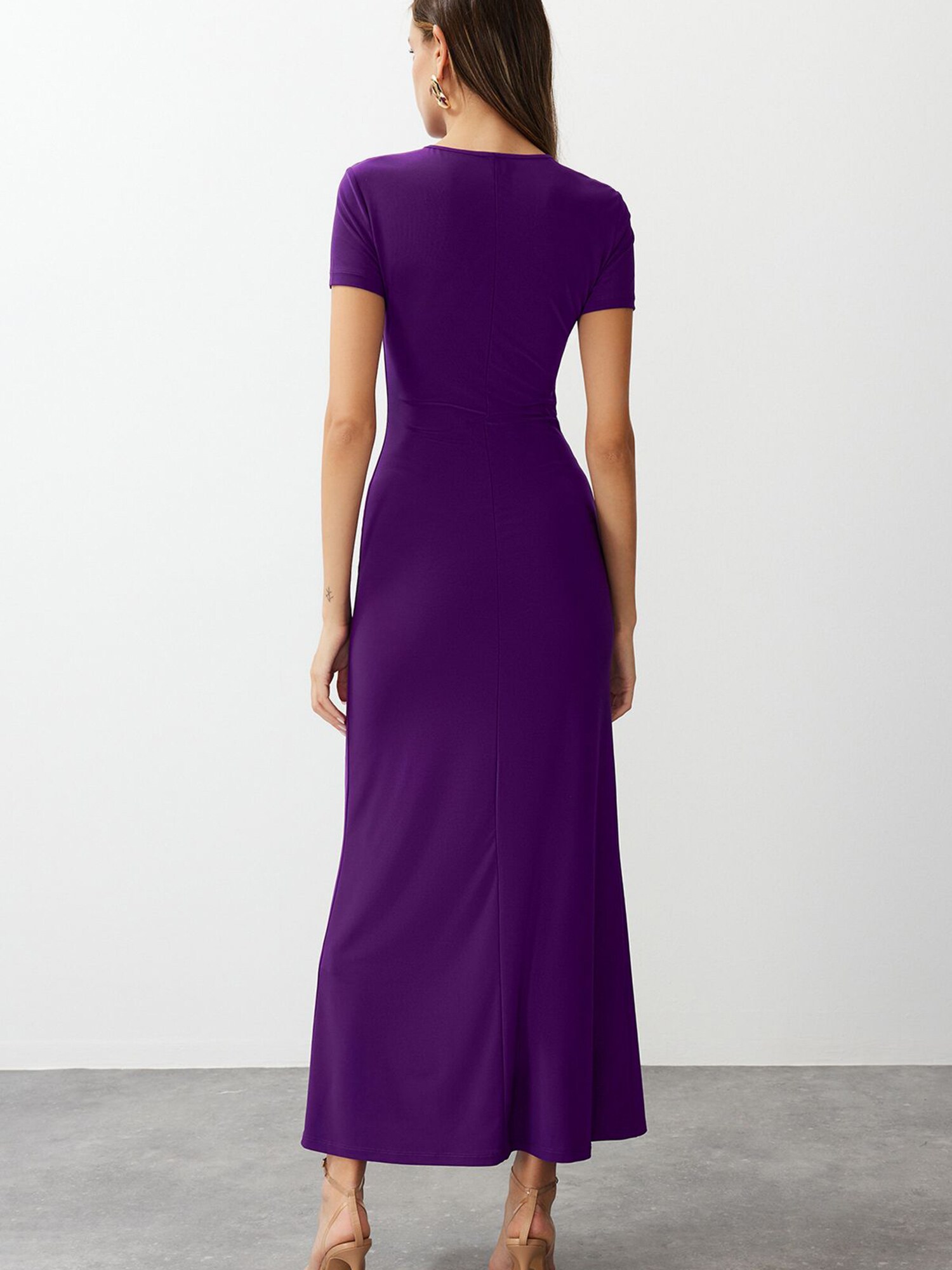 Thumbnail - Trendyol Kleid