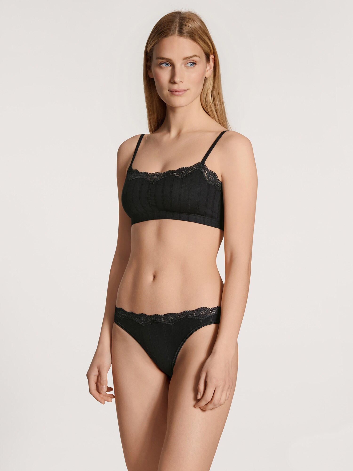 Thumbnail - CALIDA BH