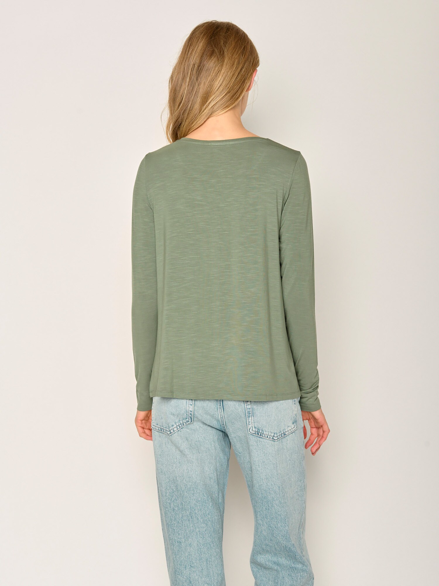 Thumbnail - Shirt