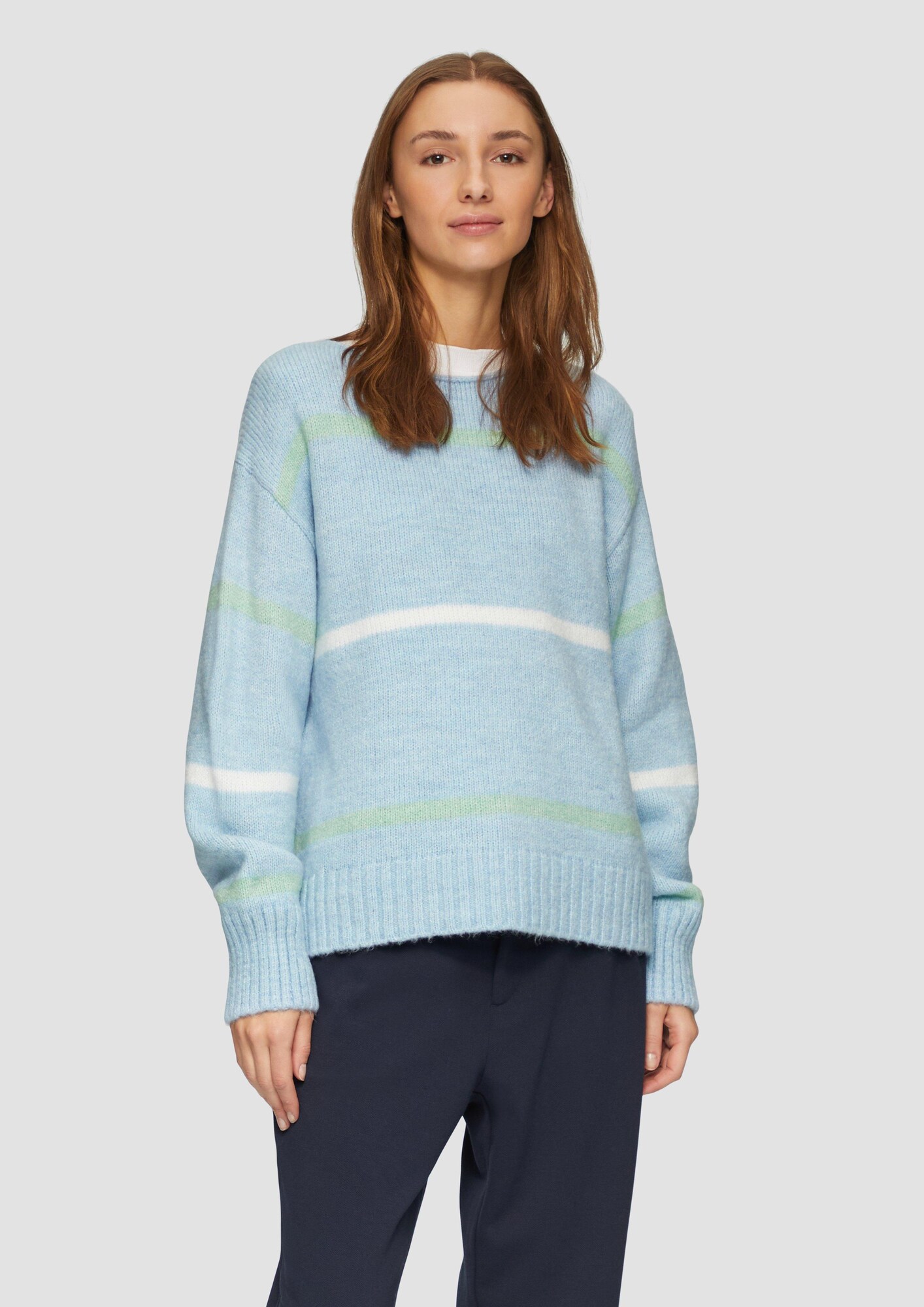 Thumbnail - Pullover