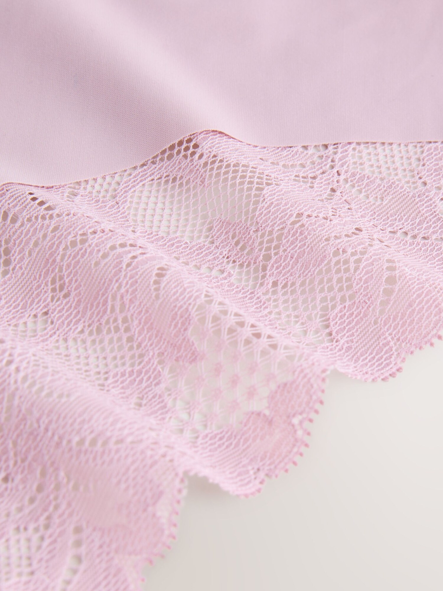 Thumbnail - Next Slip