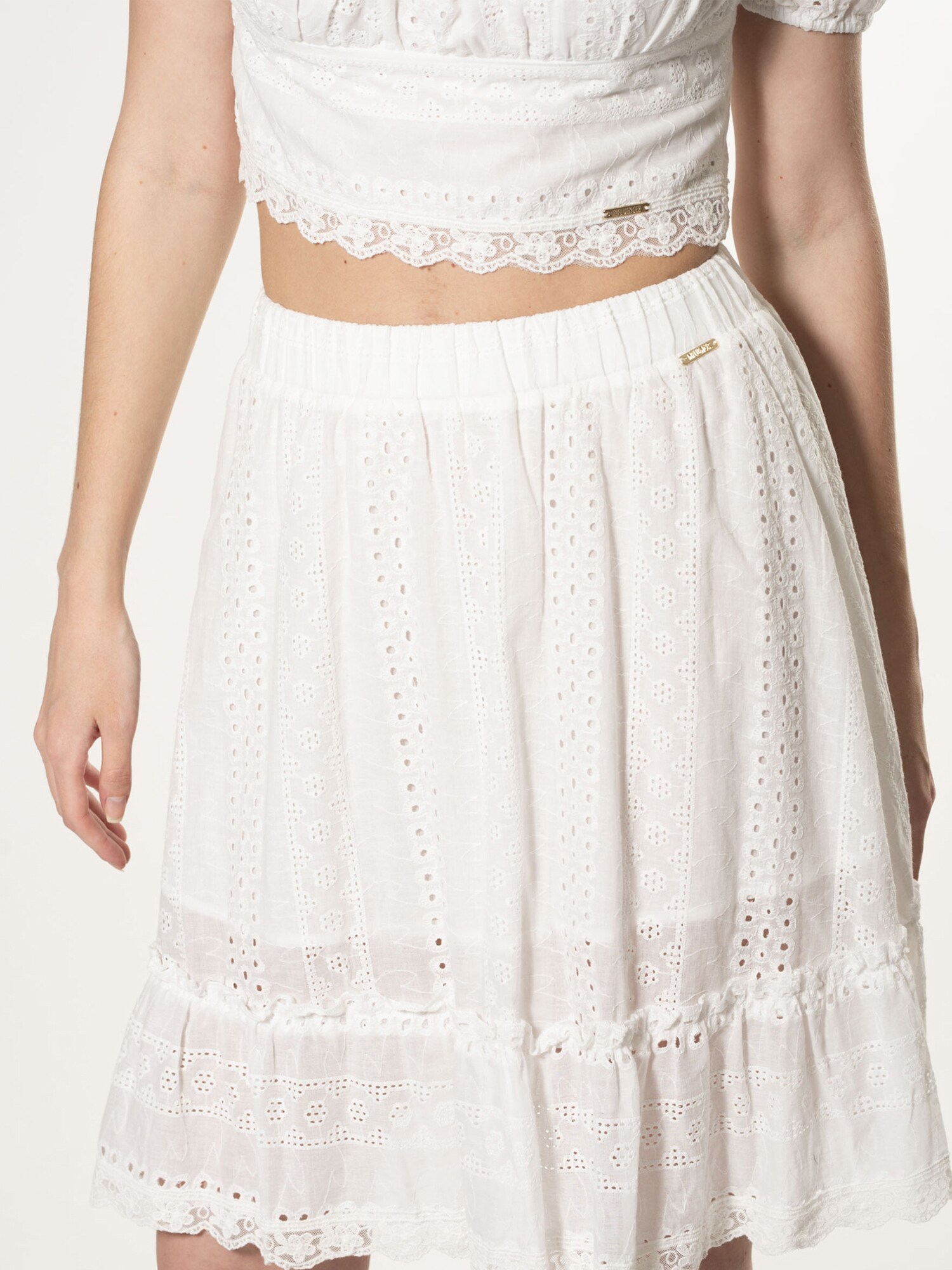 Thumbnail - Influencer Skirt Broderie