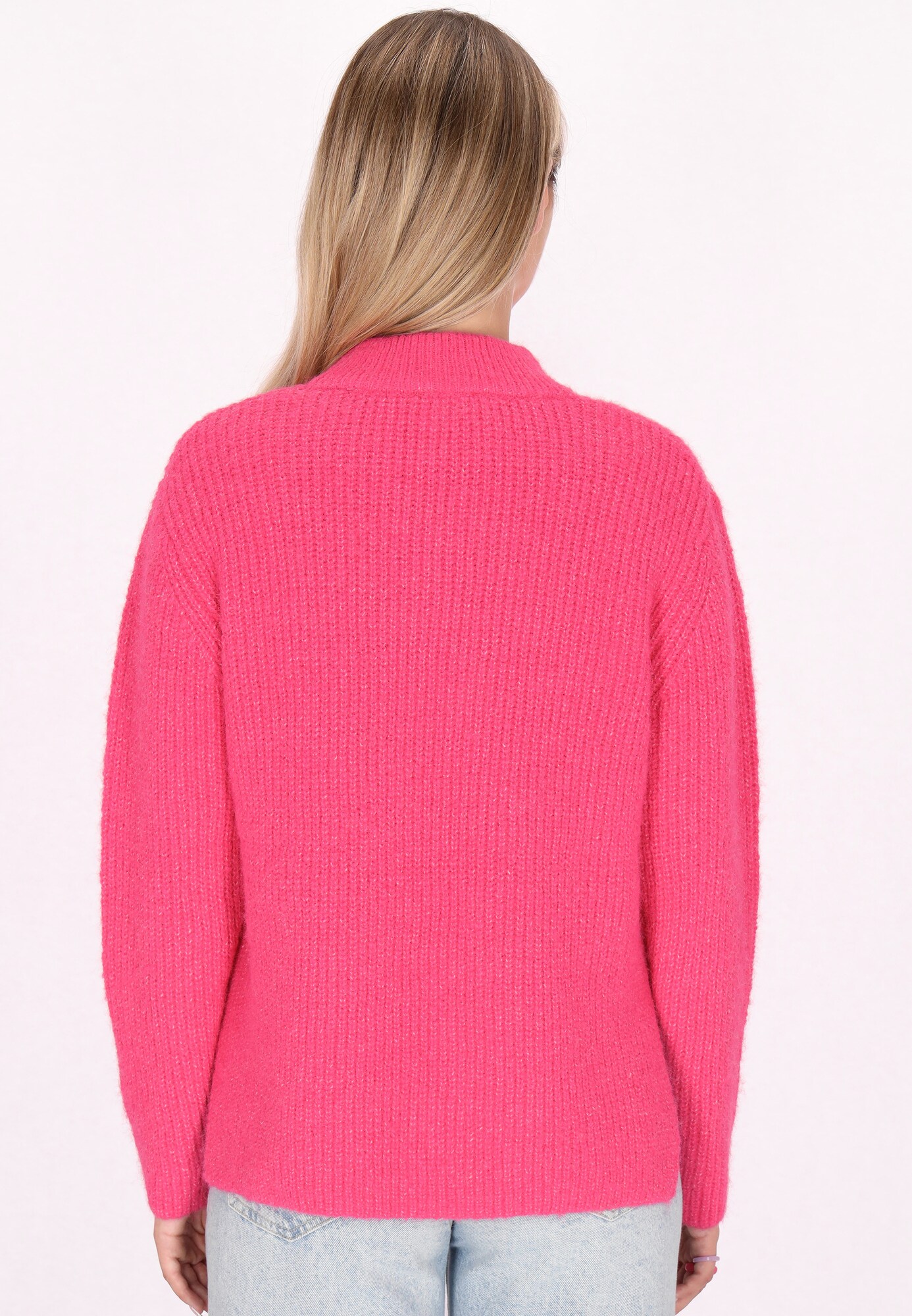 Thumbnail - MYMO Pullover