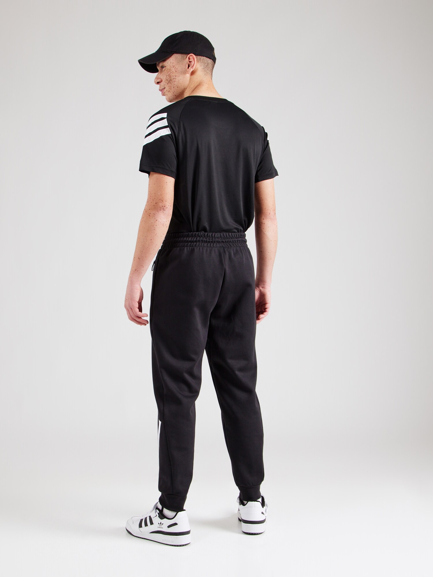 Thumbnail - Sporthose 'Z.N.E.'