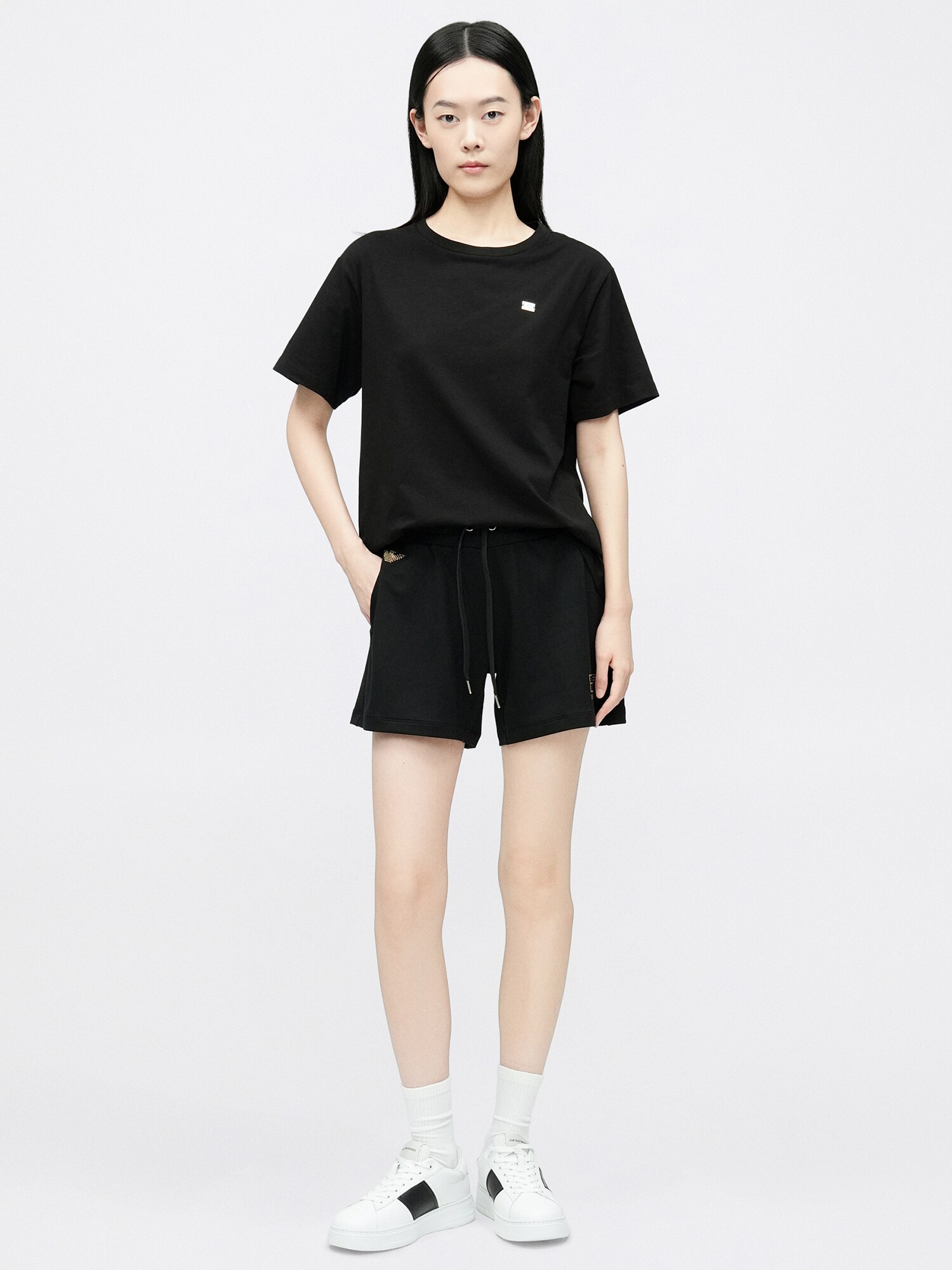 EA7 Emporio Armani Camiseta  negro – imagen 12