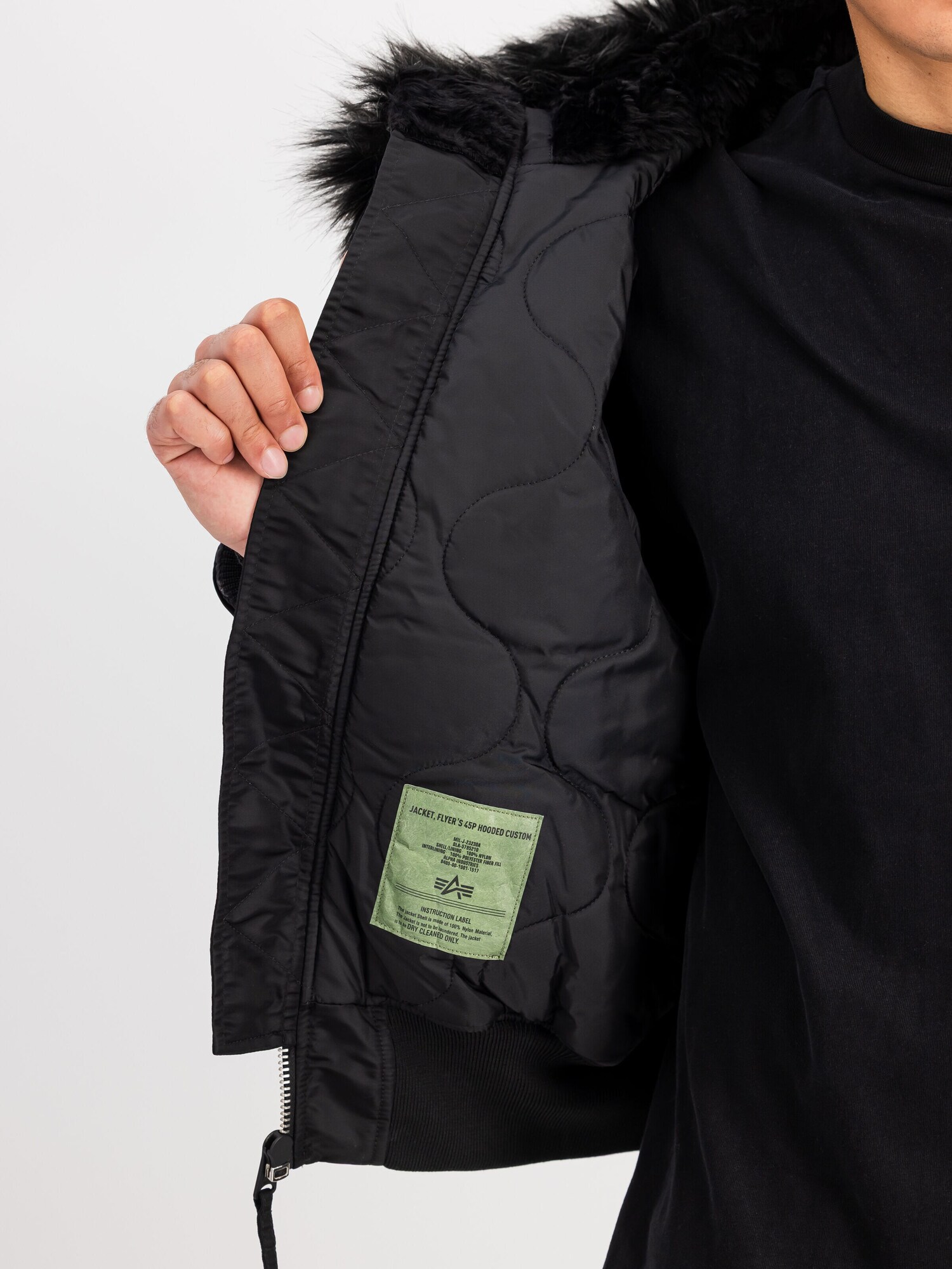 ALPHA INDUSTRIES Chaqueta de invierno '45P' negro / blanco – imagen 3