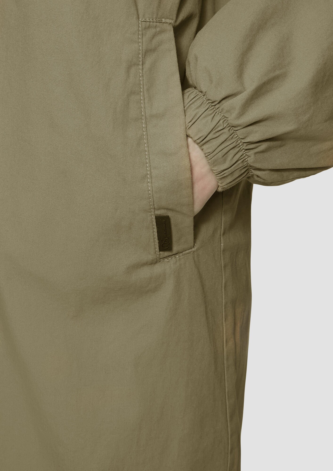 Thumbnail - Parka