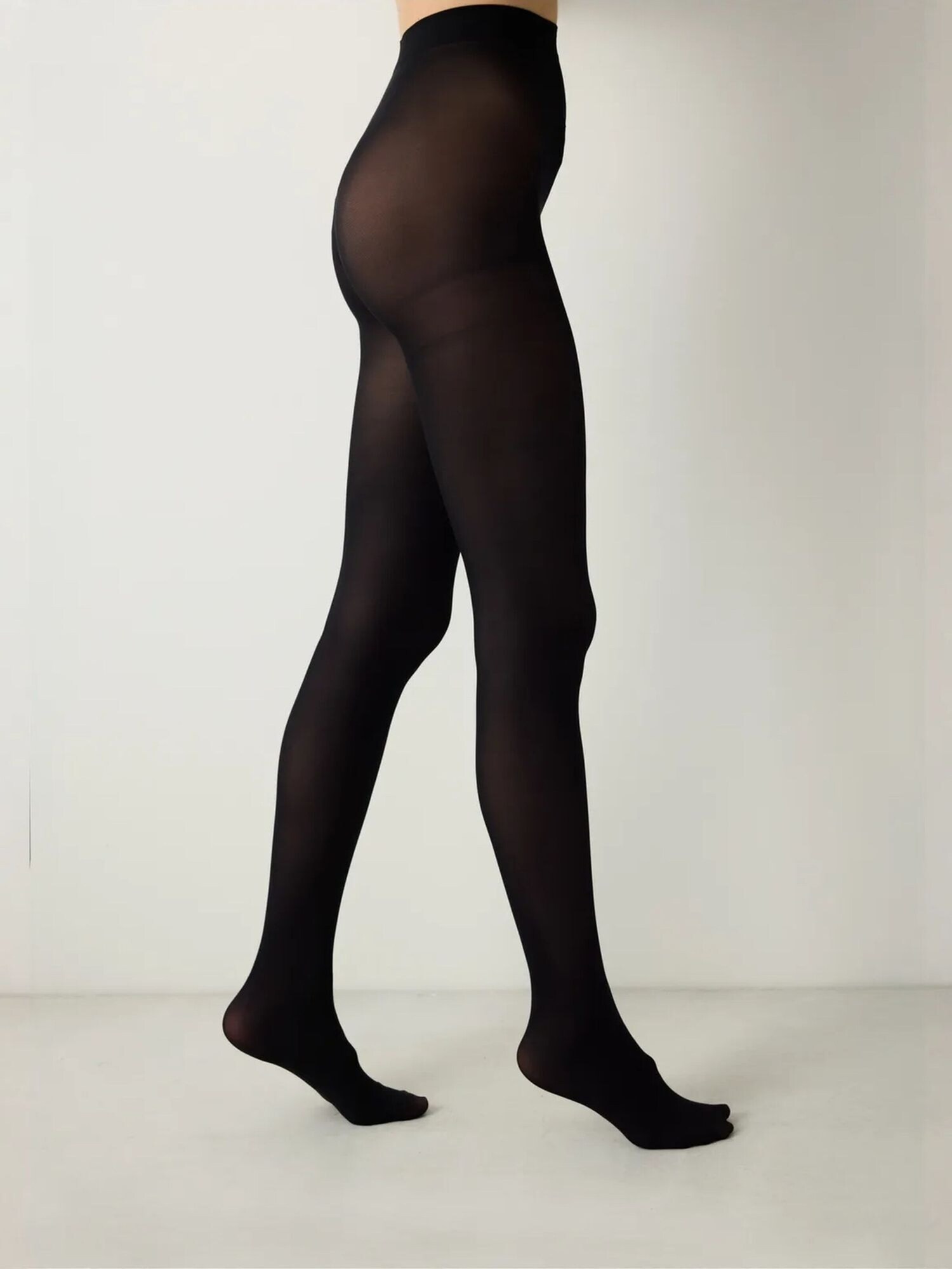 Penti Hulahopke 'PENTI Golden Micro 40 Strumpfhose' crna