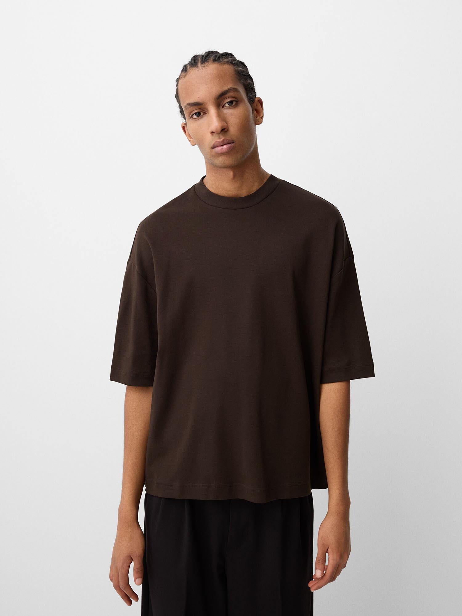 Bershka Póló  csokoládé termék 2. képe