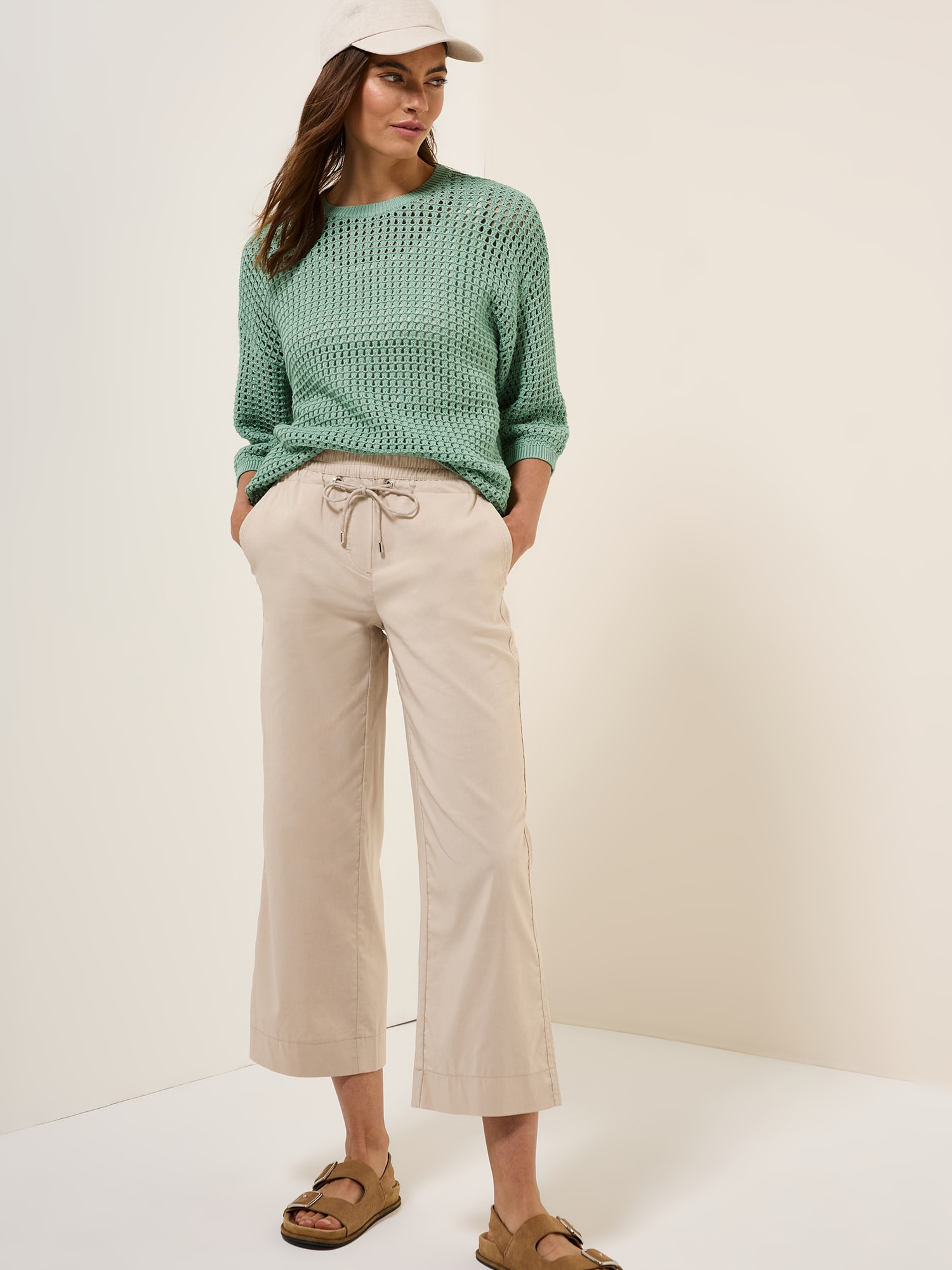 Thumbnail - Pullover