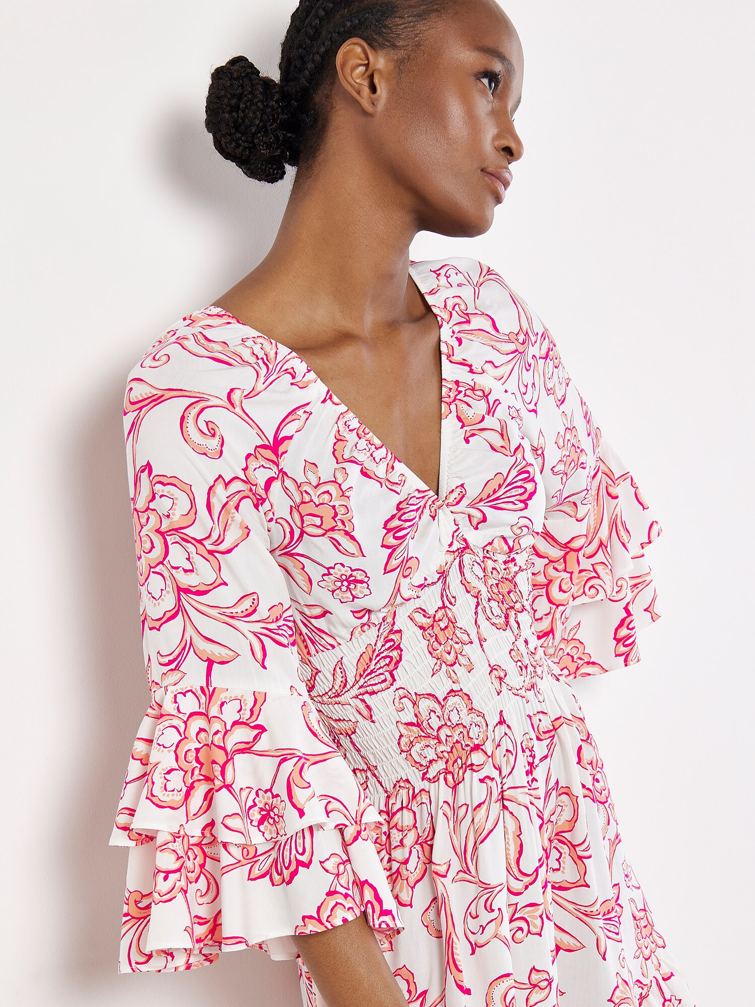 Thumbnail - Sarasa Floral Smocked Ruffle Mini Dress ' '