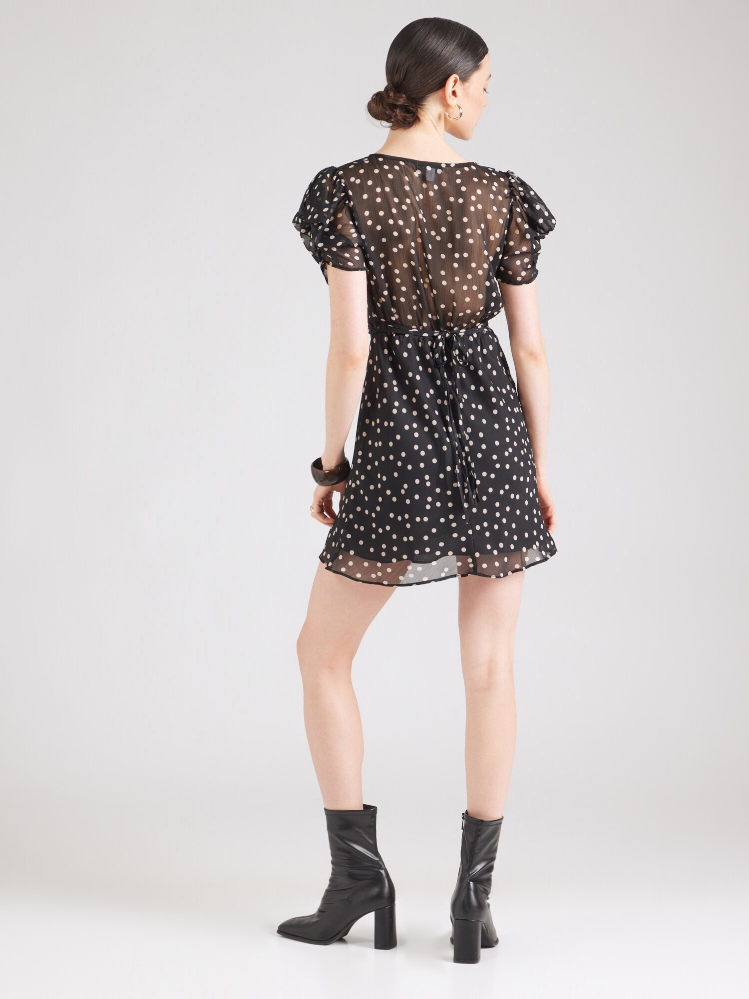Thumbnail - Kleid