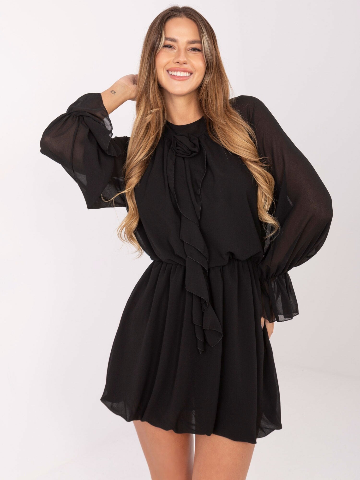 Madnezz House Vestido  negro