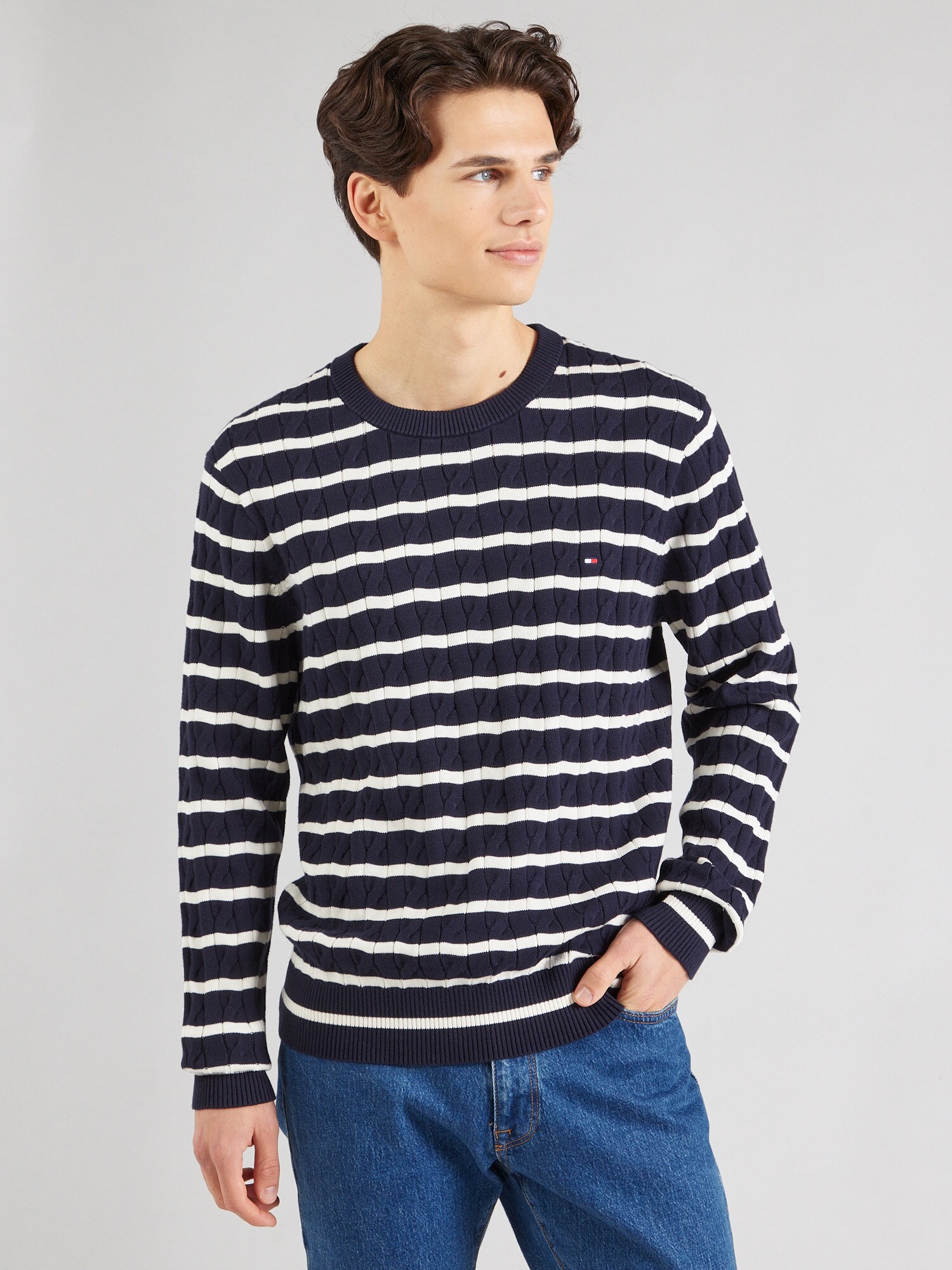 TOMMY HILFIGER Pulóver 'CLASSIC'  tengerészkék / fehér termék 2. képe