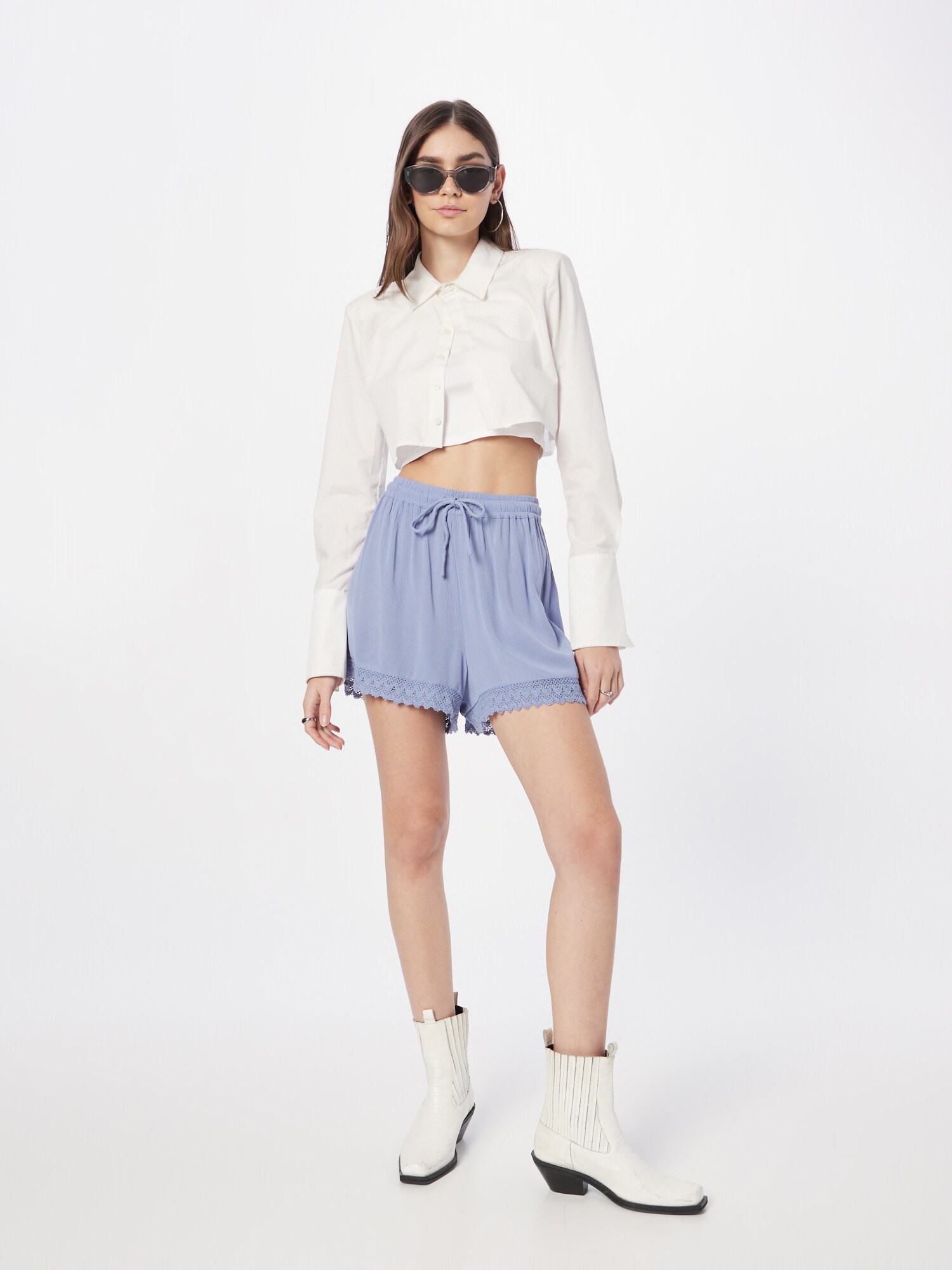 Thumbnail - Shorts 'Dorina'